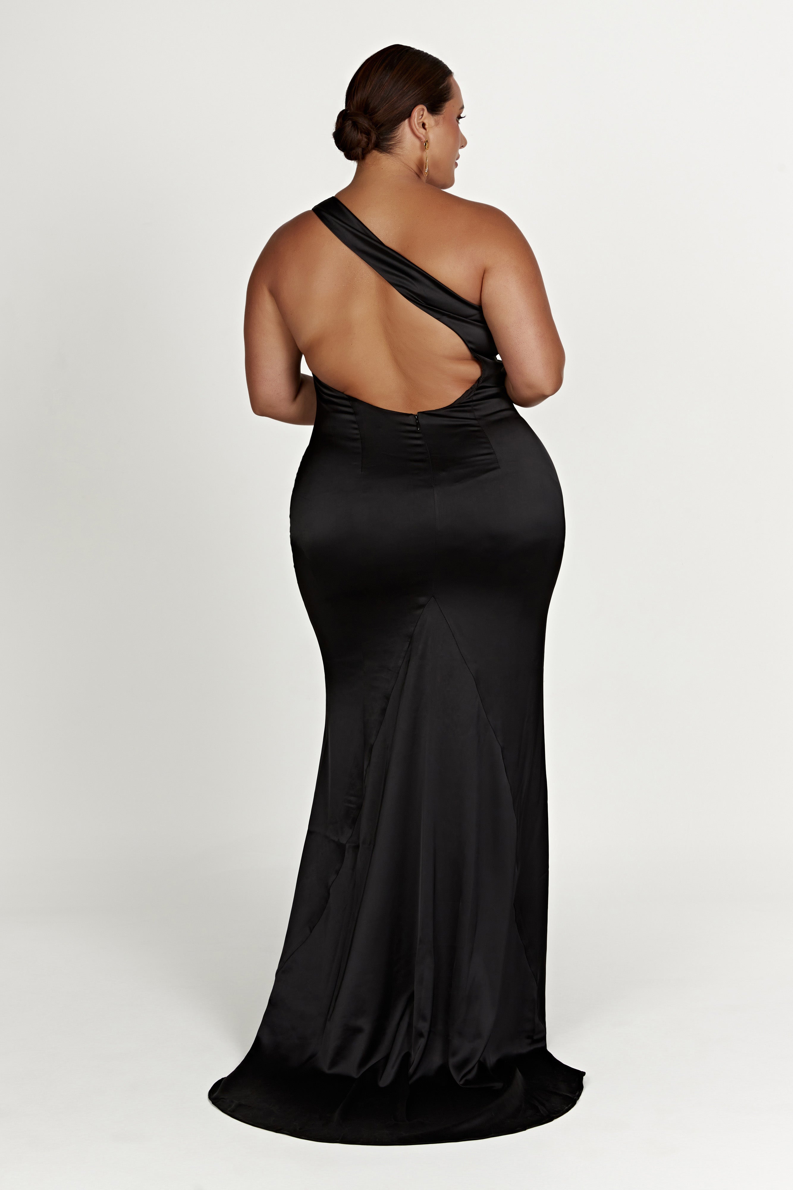 Harper One Shoulder Gown - Black - Image 10
