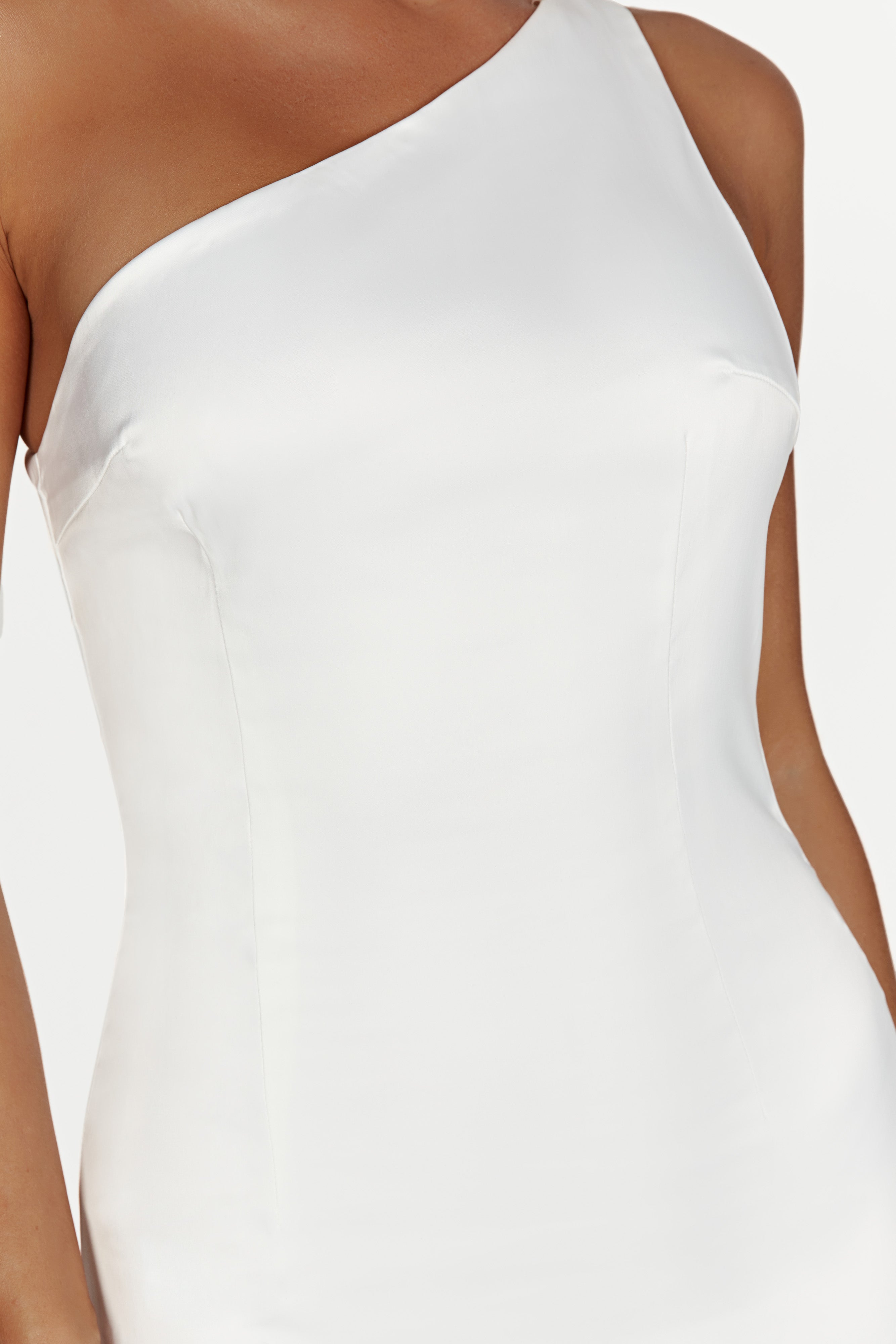 Harper One Shoulder Gown - White - Image 4