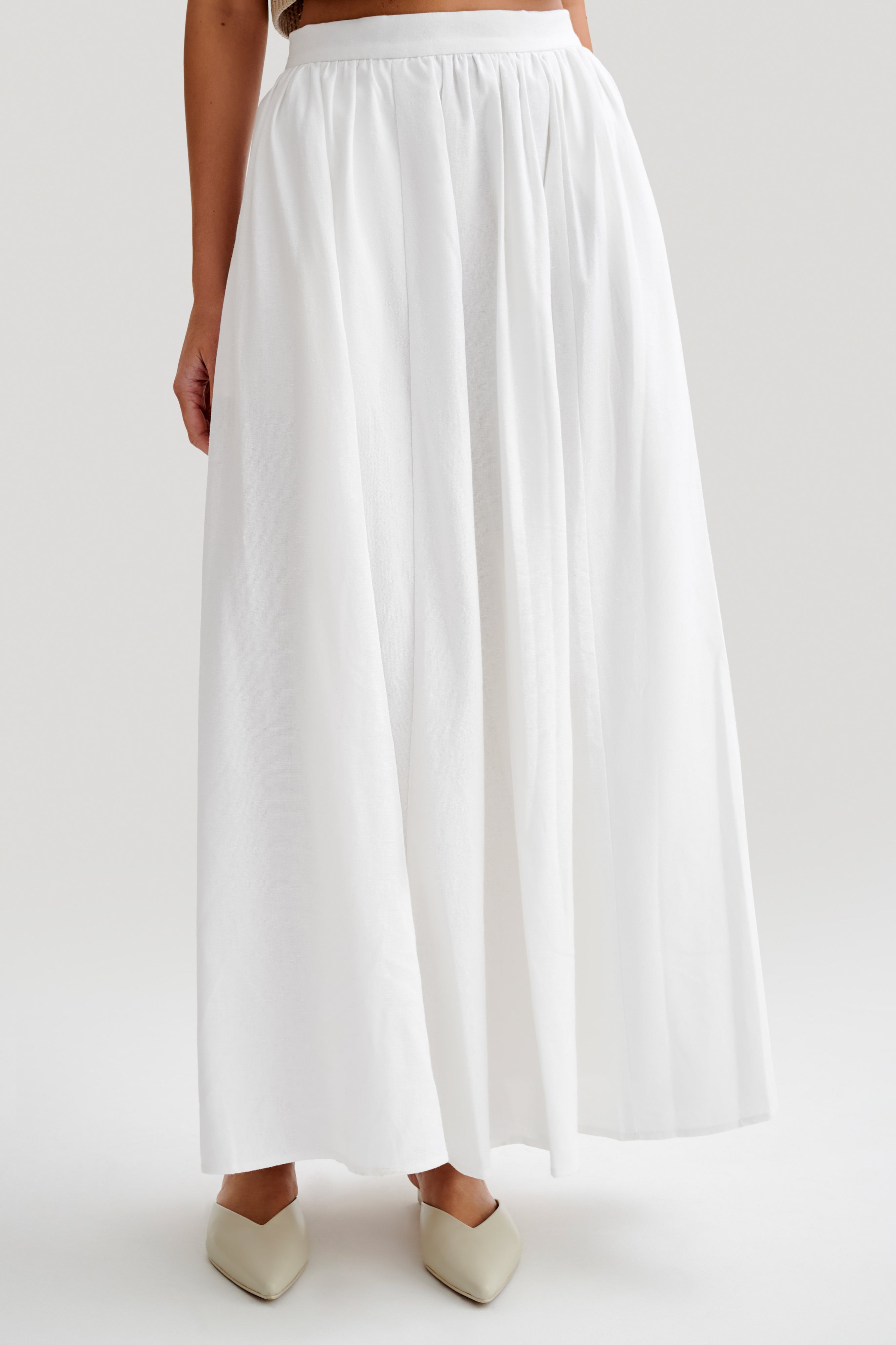 Alternative view of Clarence Linen A-Line Maxi Skirt - White