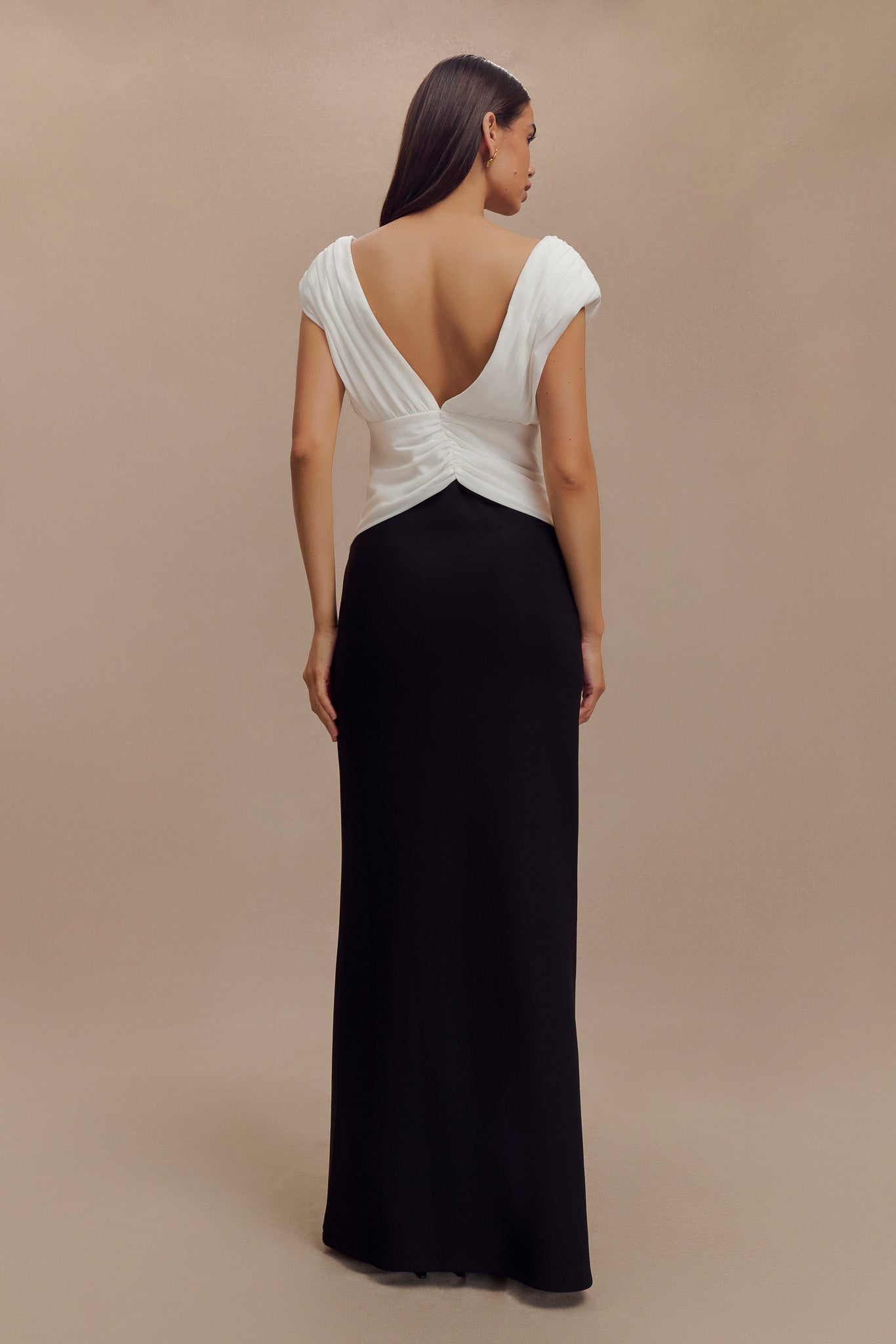 Alternative view of Monique Contrast Maxi Dress - Black