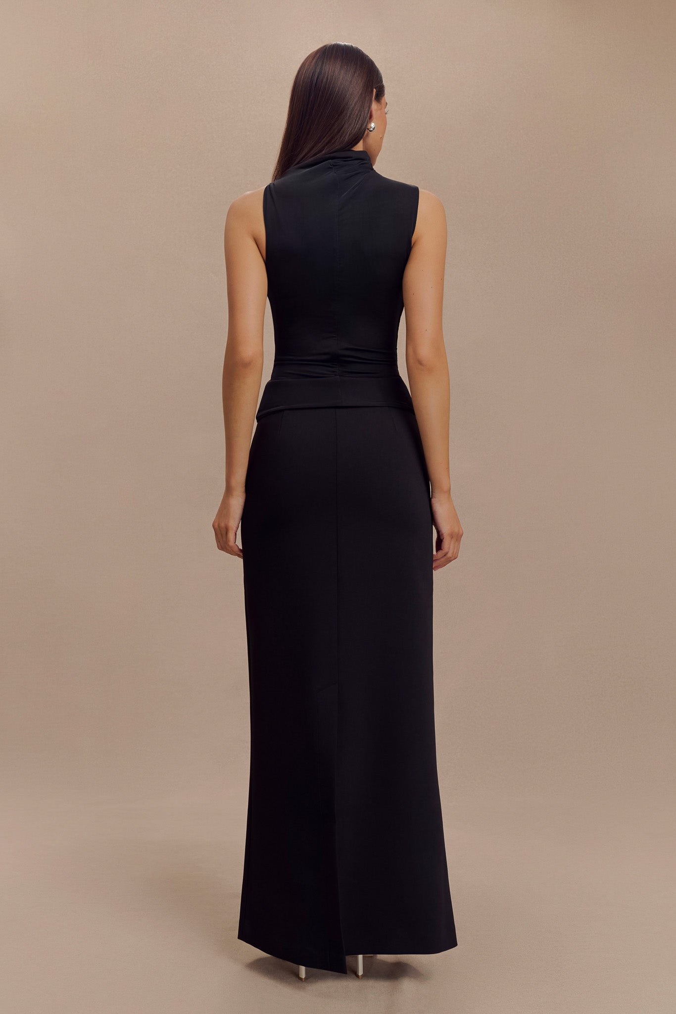 Hadleigh Sleeveless Slinky Top - Black - Image 6