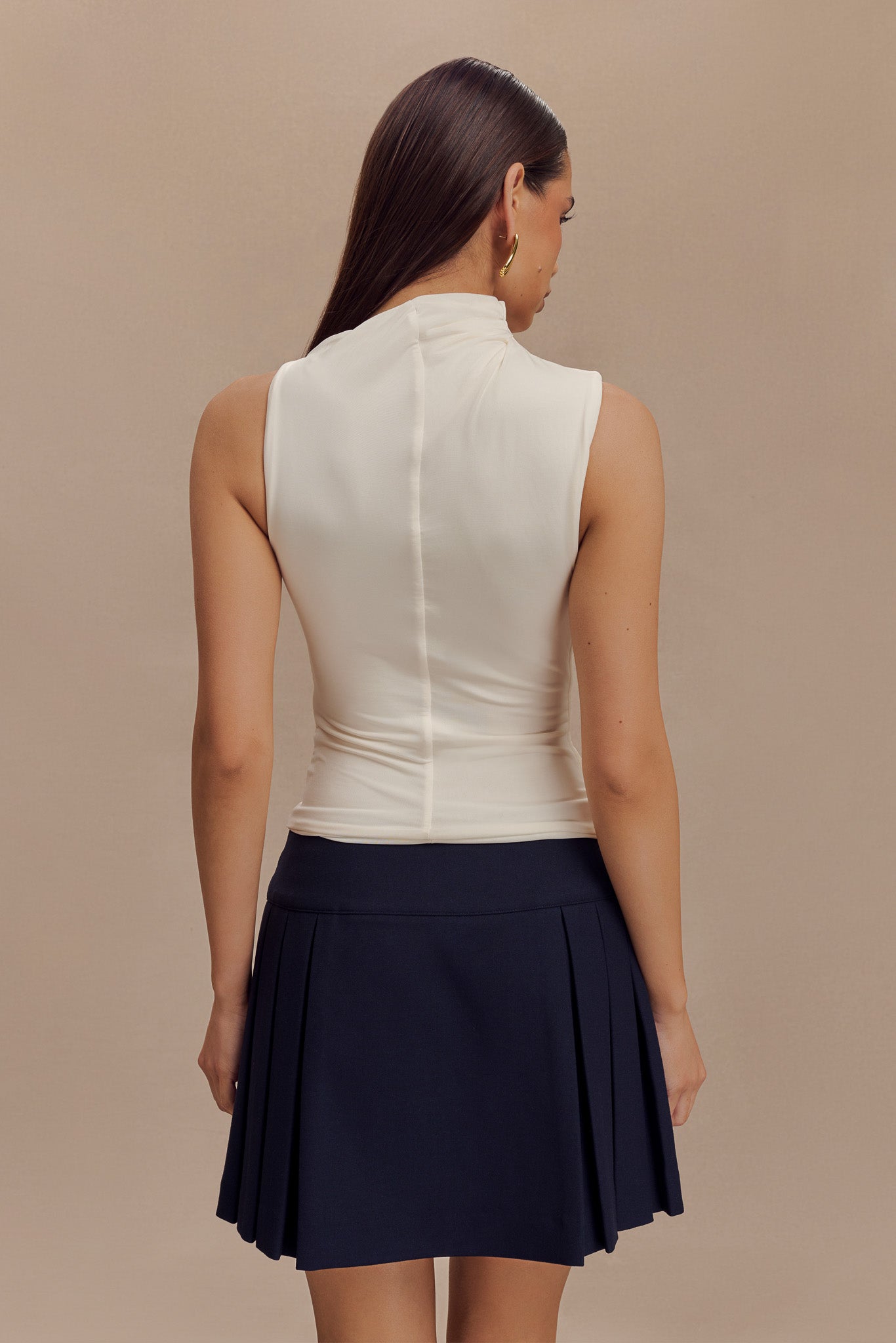Alternative view of Hadleigh Sleeveless Slinky Top - Ivory