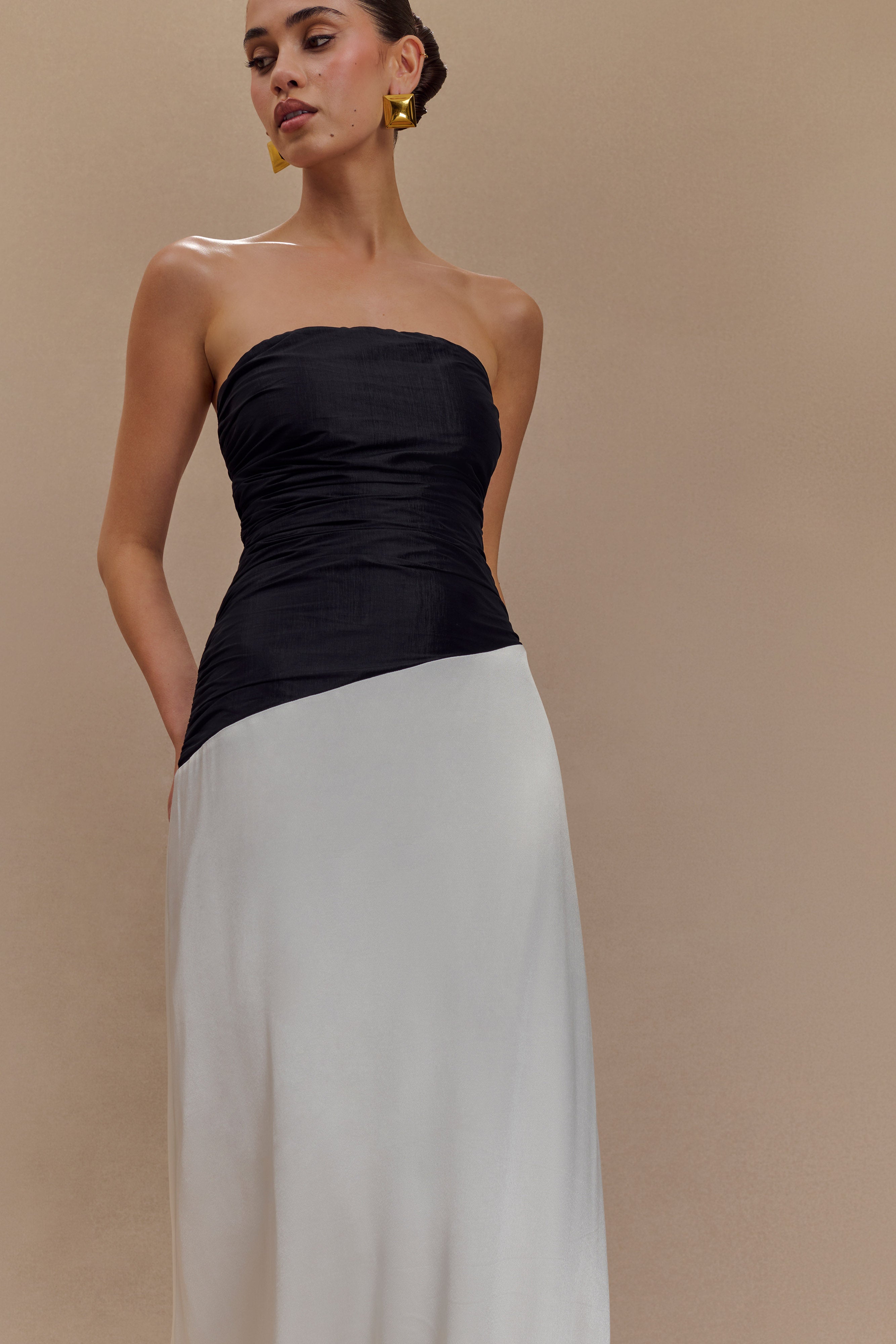 Serena Strapless Taffeta Maxi Dress - White/Black - Image 8