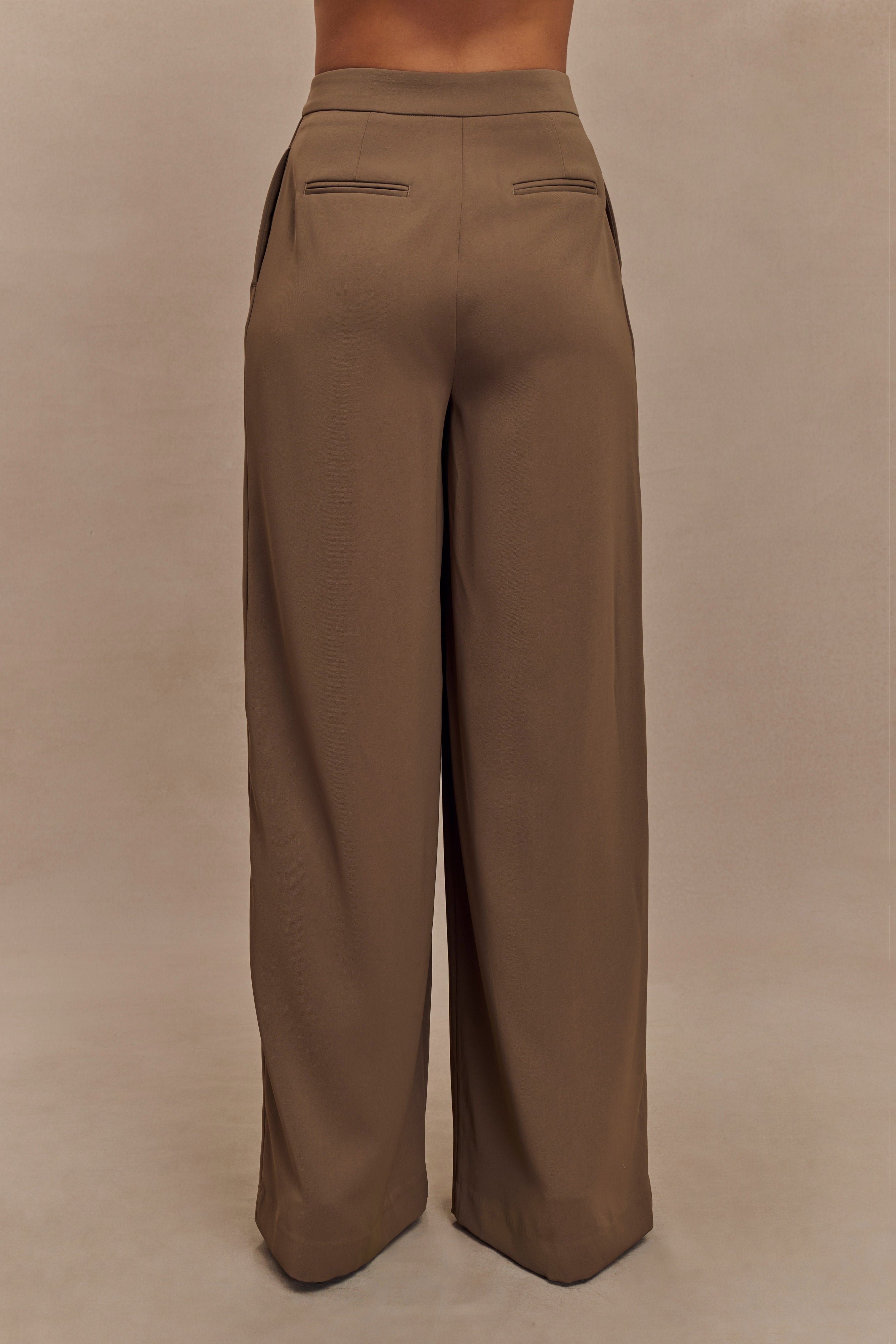 Alternative view of Faith Suiting Wide Leg Pant - Cacao Brown