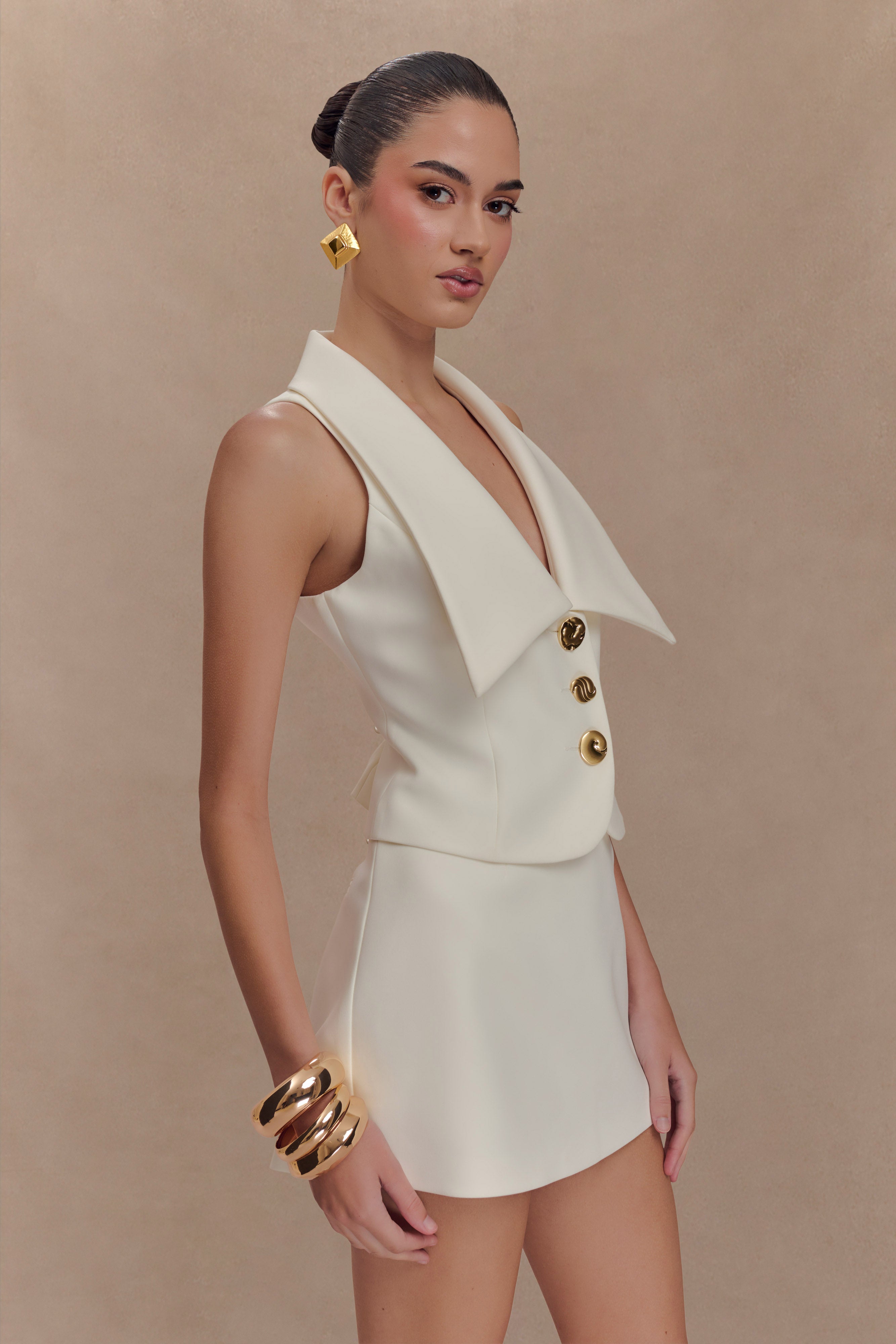 Alix Mixed Button Vest - Ivory - Image 5
