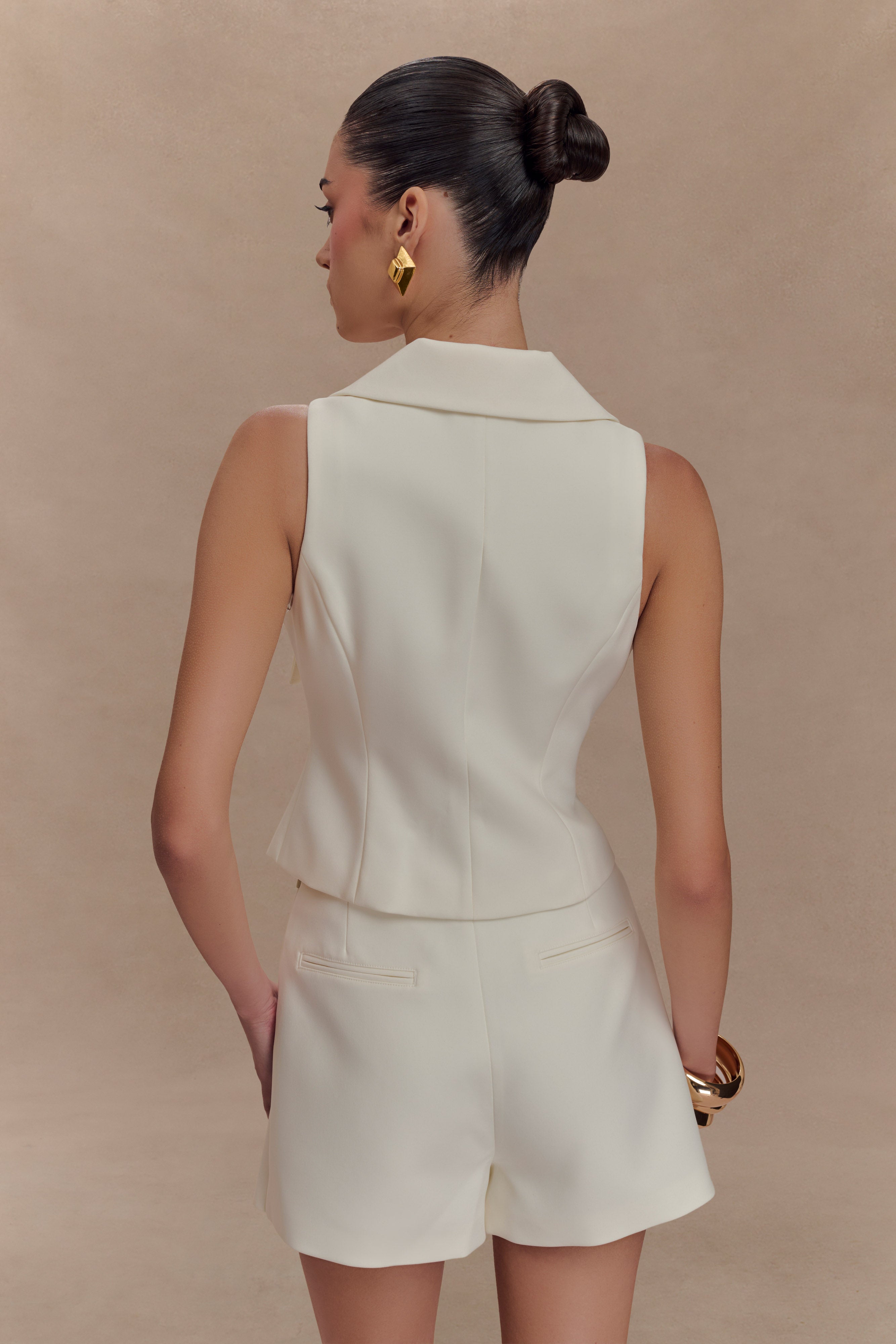 Alix Mixed Button Vest - Ivory - Image 4