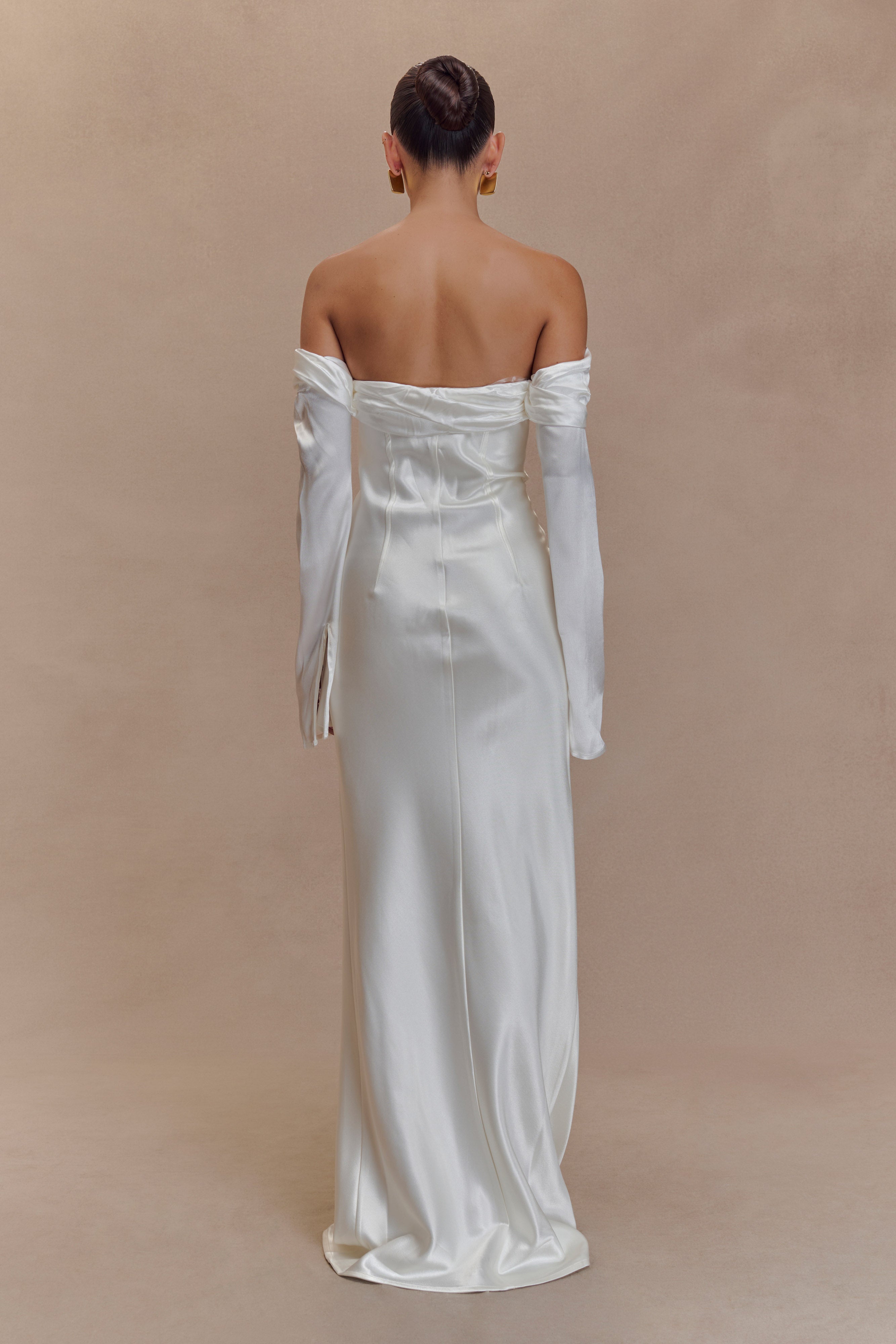 Alternative view of Giselle Off Shoulder Cowl Neck Maxi Dress - White