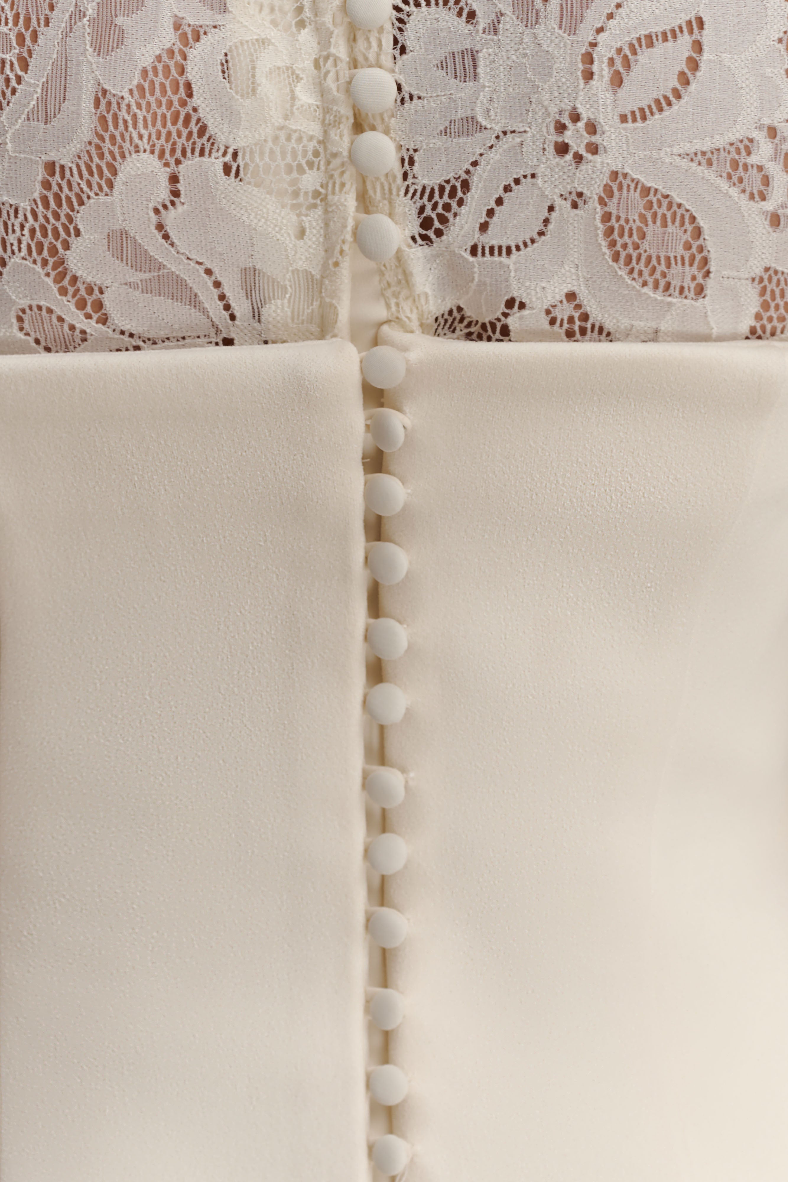 Aurelie Long Sleeve Lace Maxi Dress - Ivory - Image 6