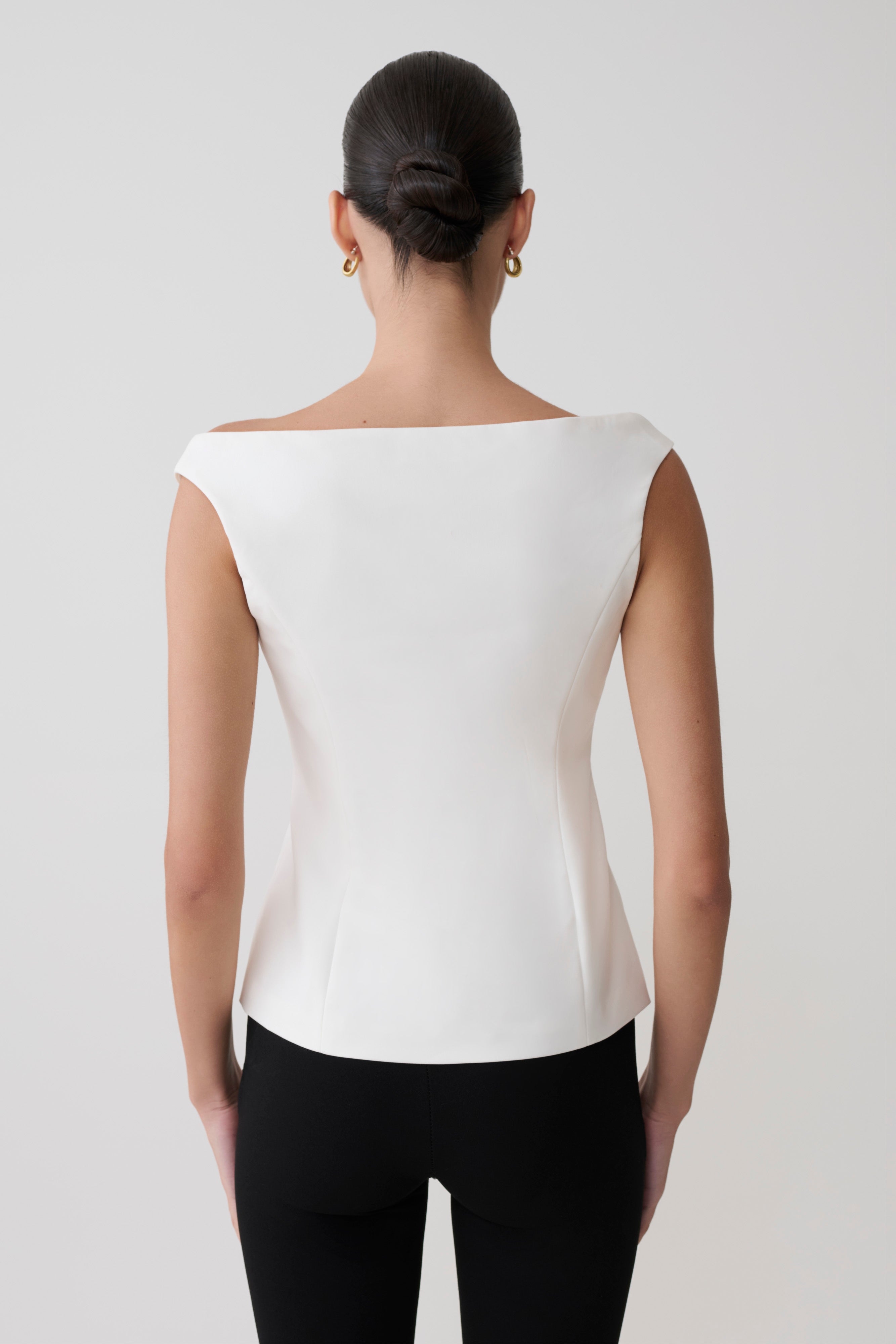 Billie Off Shoulder Sleeveless Button Top - White - Image 3