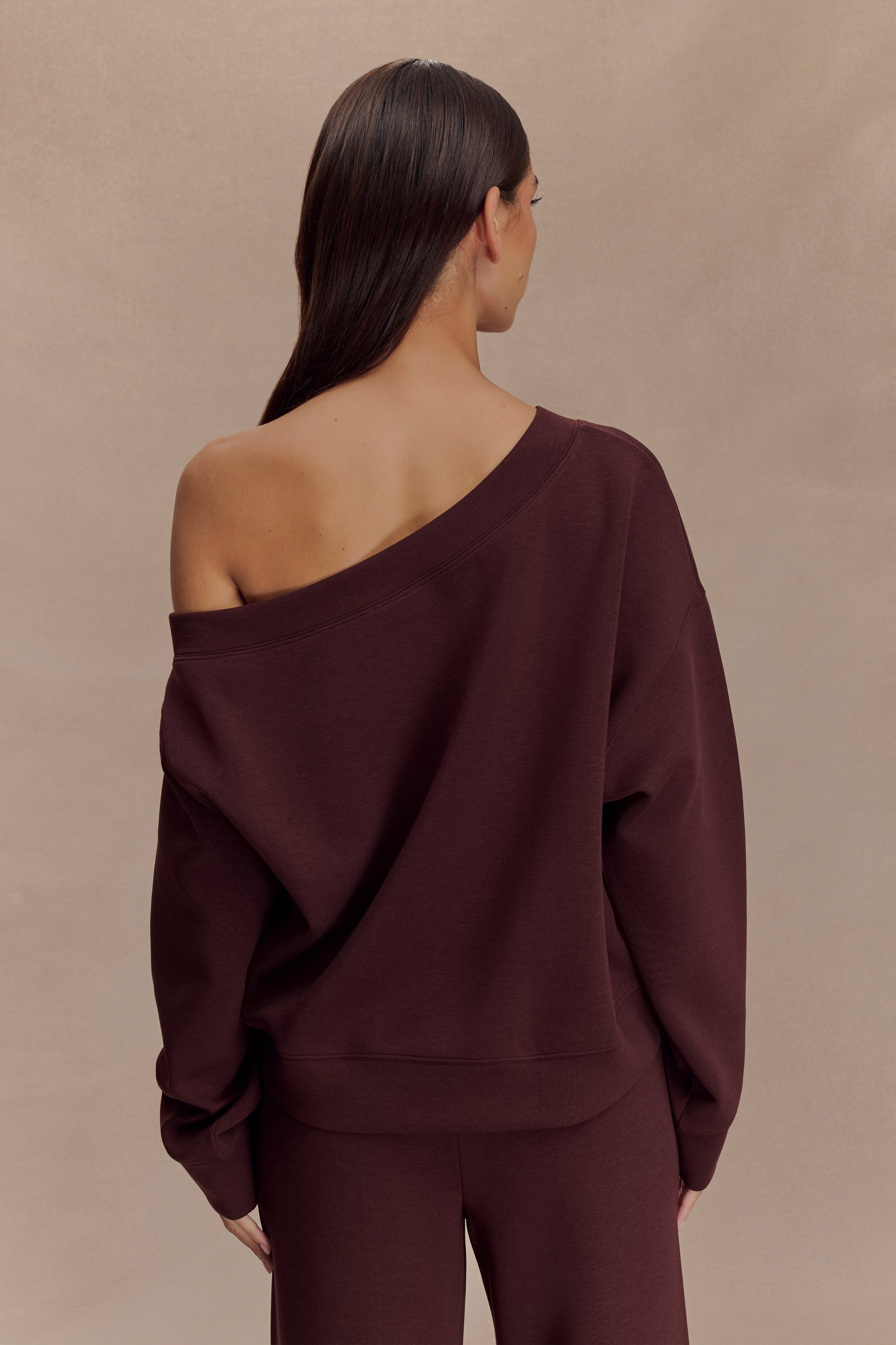 Alternative view of Aiden Slouchy Crew Jumper - Chocolate