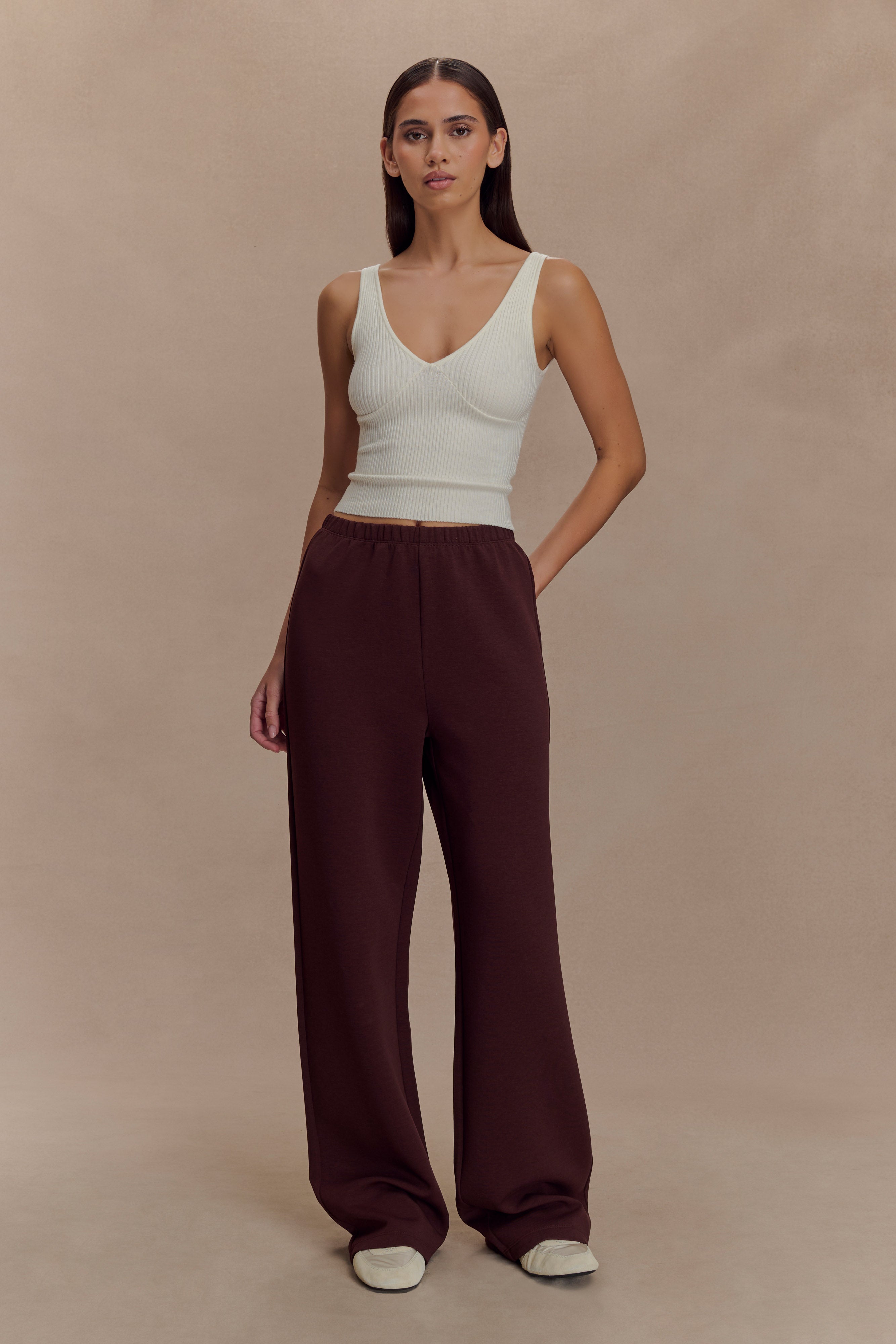 August Straight Leg Jogger - Chocolate - Image 6