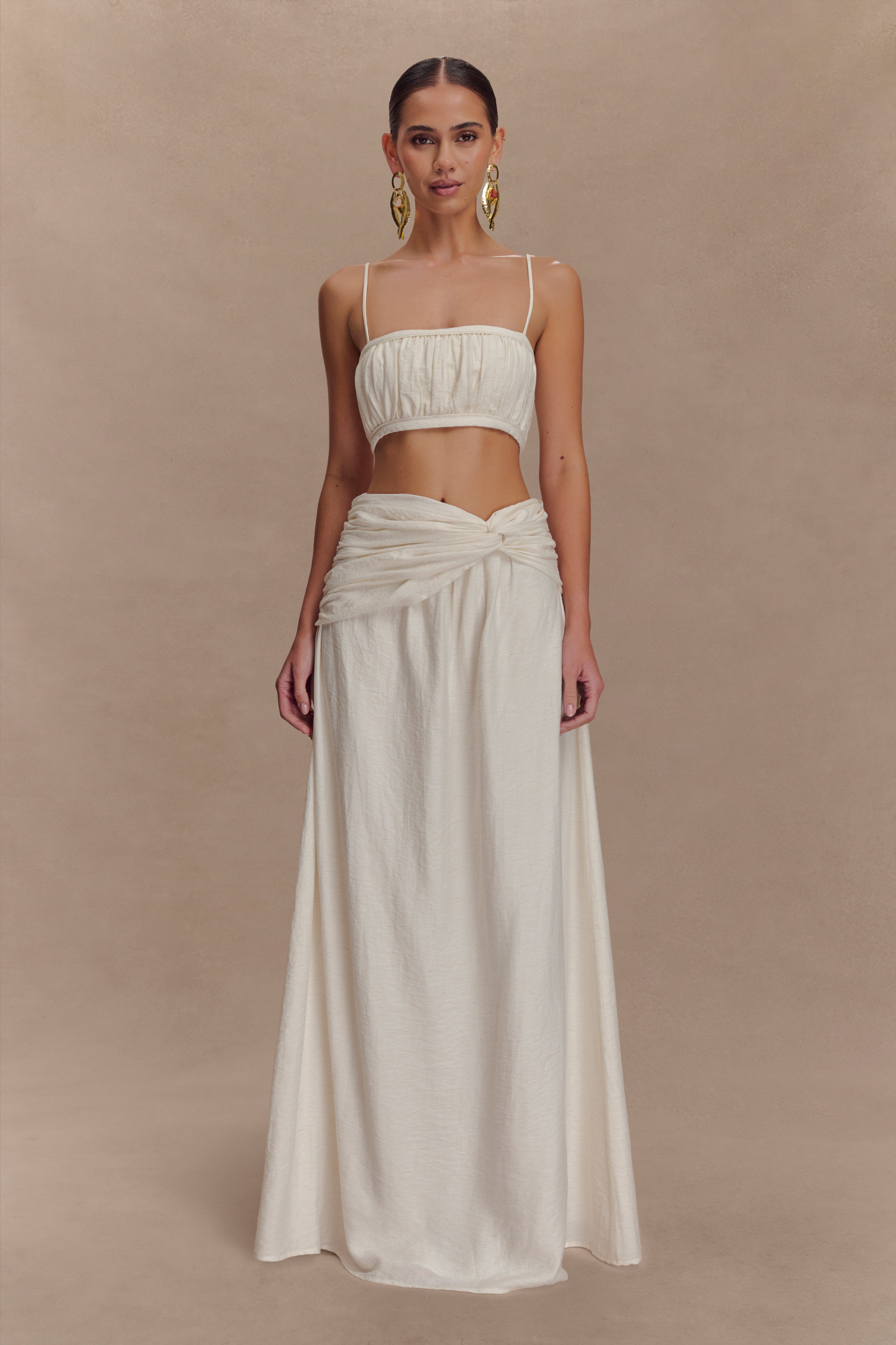 Alternative view of Scottie Gathered Linen Knot Maxi Skirt - Oat Marle