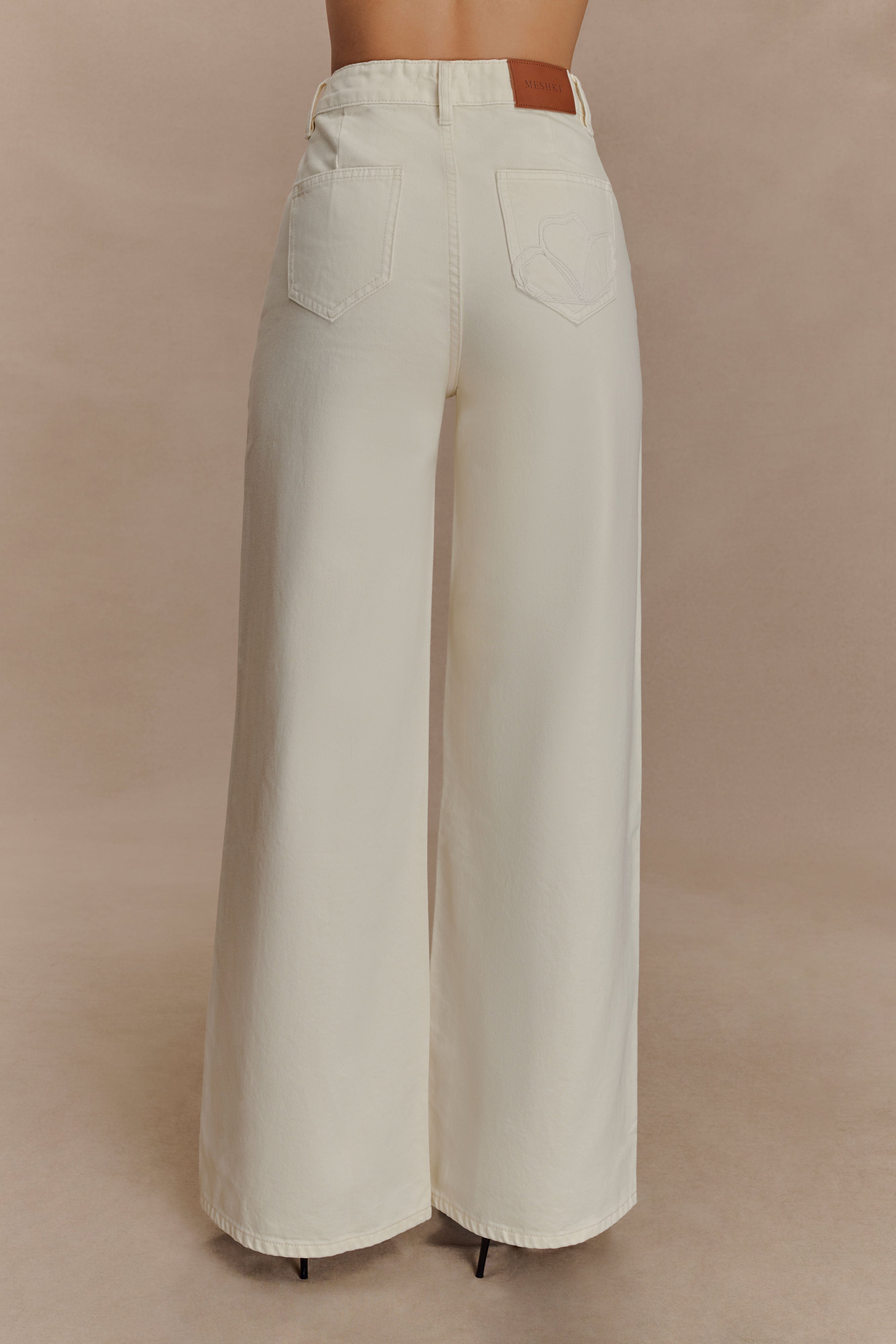 Alternative view of Carmella Embroided Jeans - Ecru