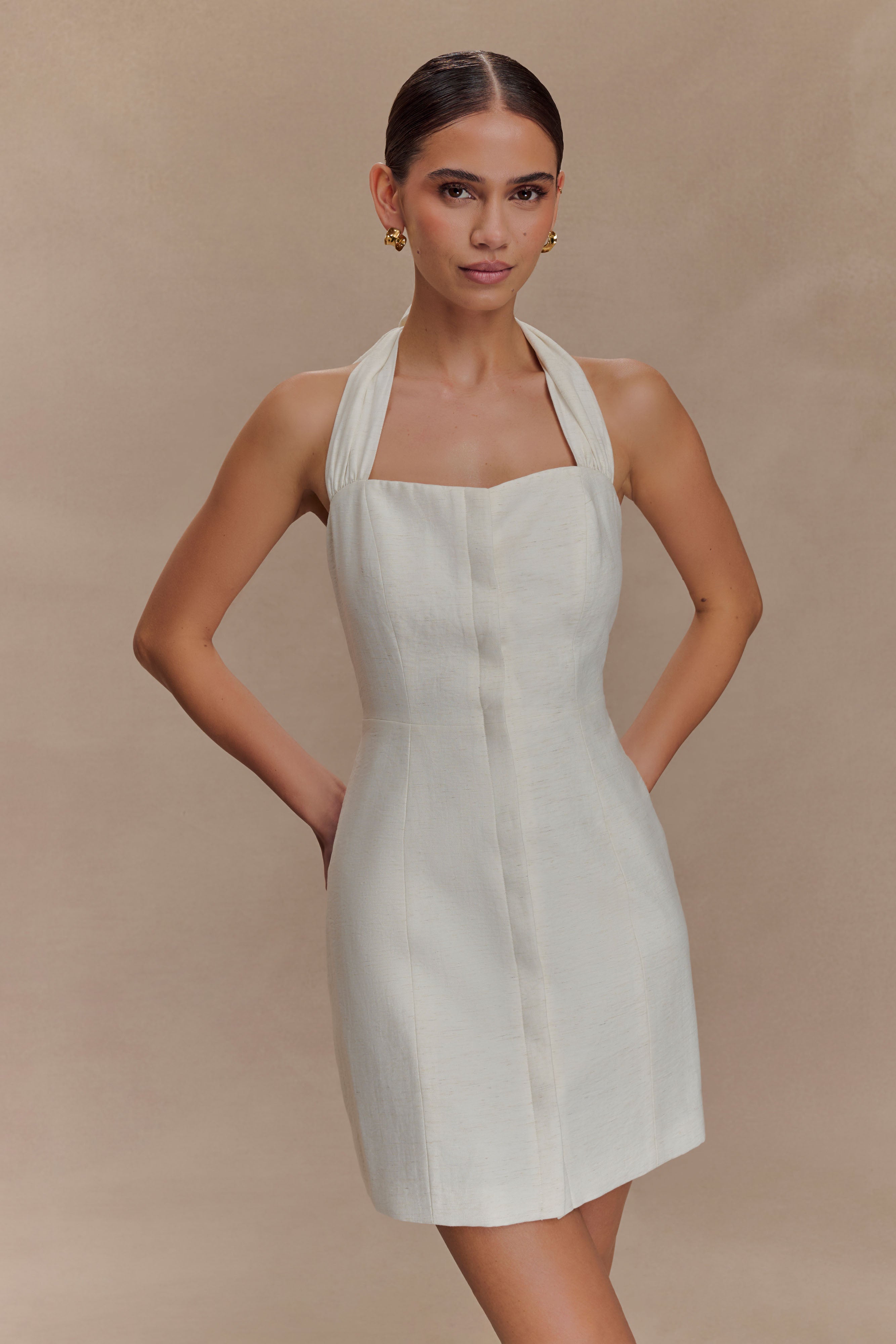 Alternative view of Anya Linen Halter Mini Dress - Oat Marle