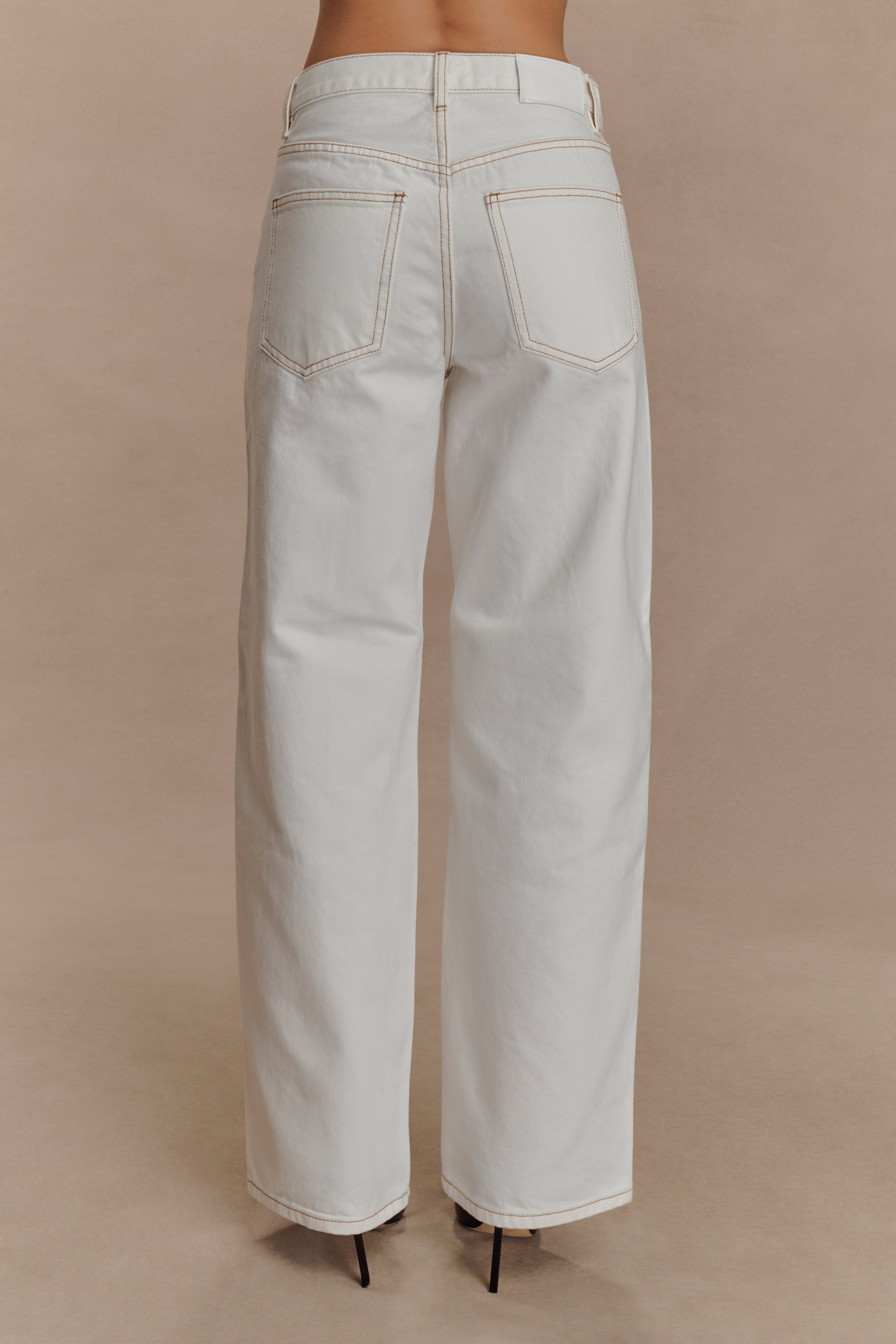 Mannon Mid Rise Denim Jeans - White - Image 2