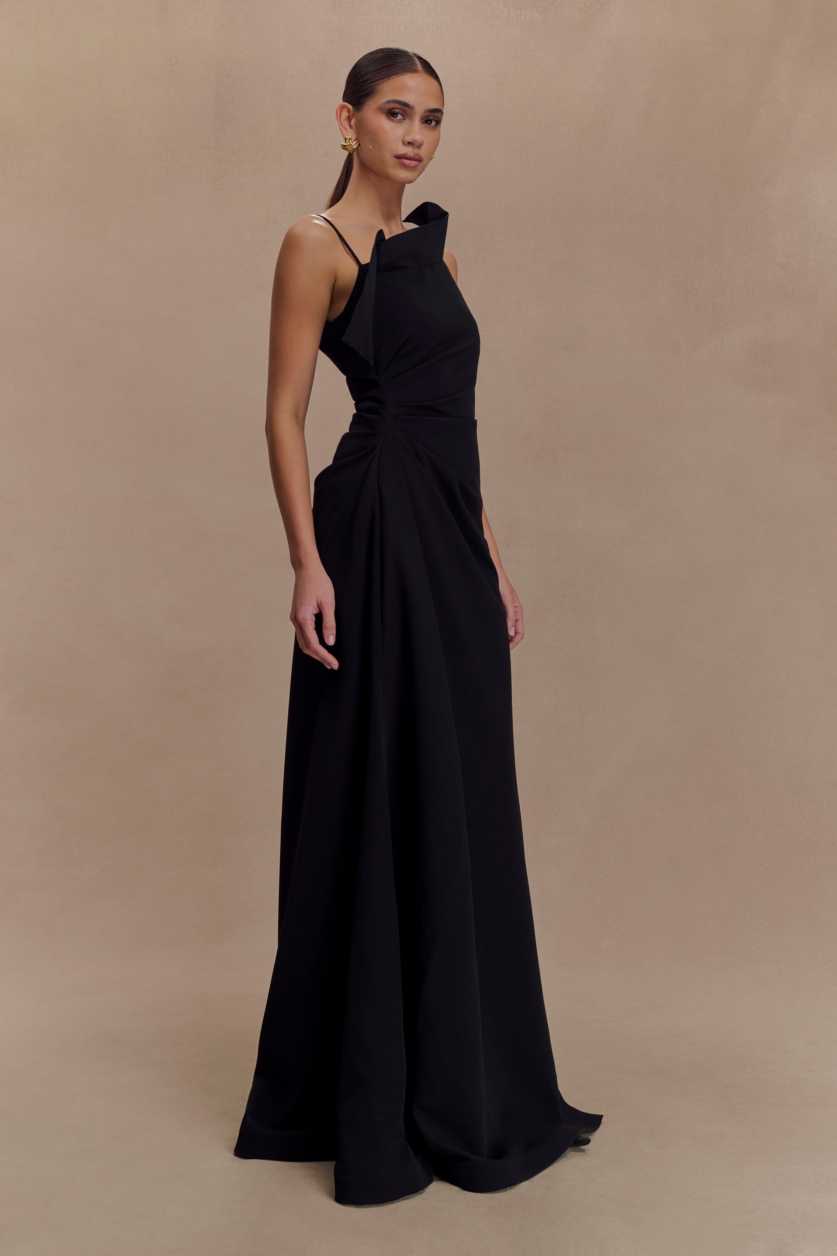 Adalyn One Shoulder Crepe Maxi Dress - Black - Image 4