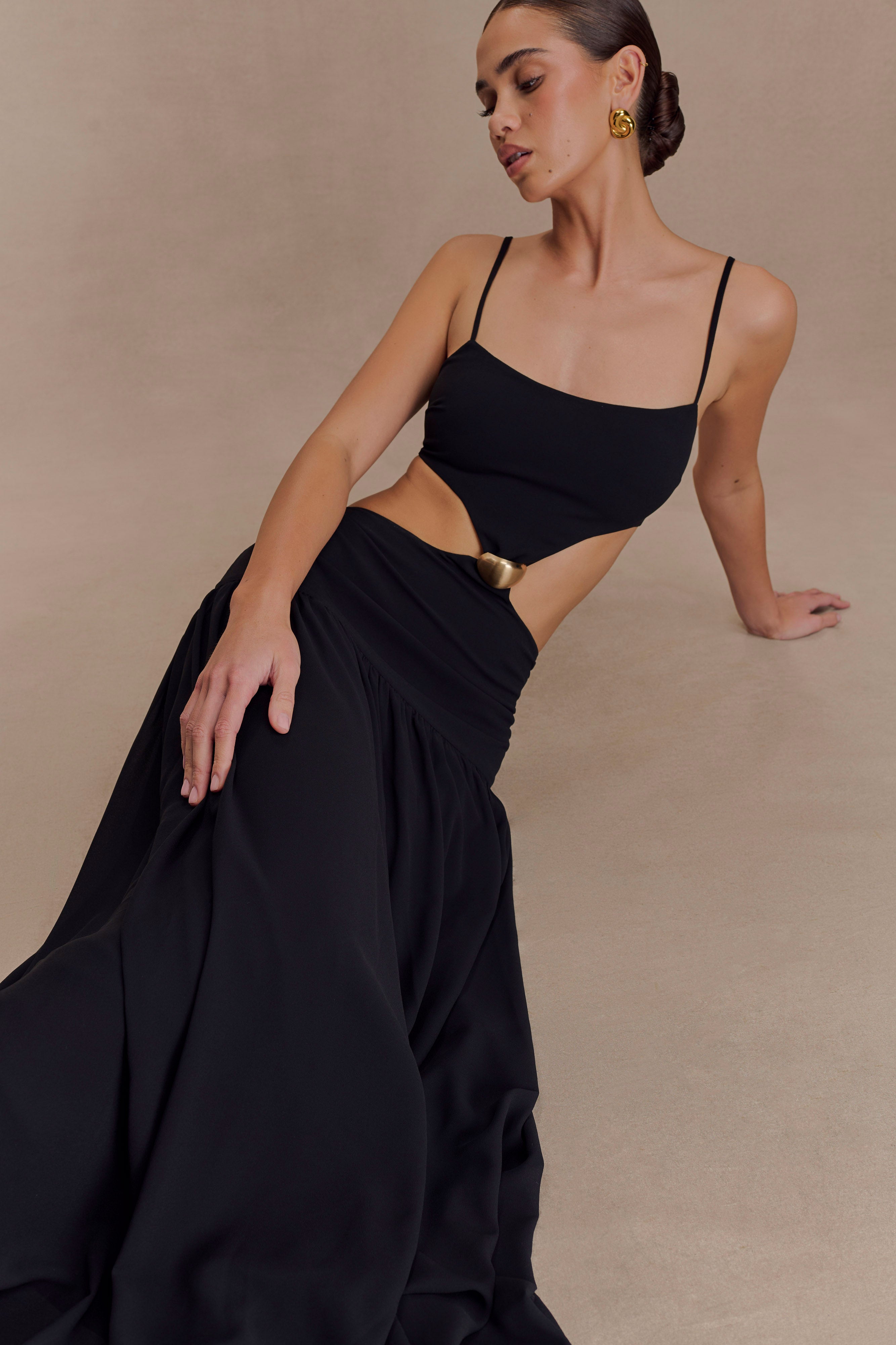 Georgina Chiffon Midi Dress - Black - Image 6