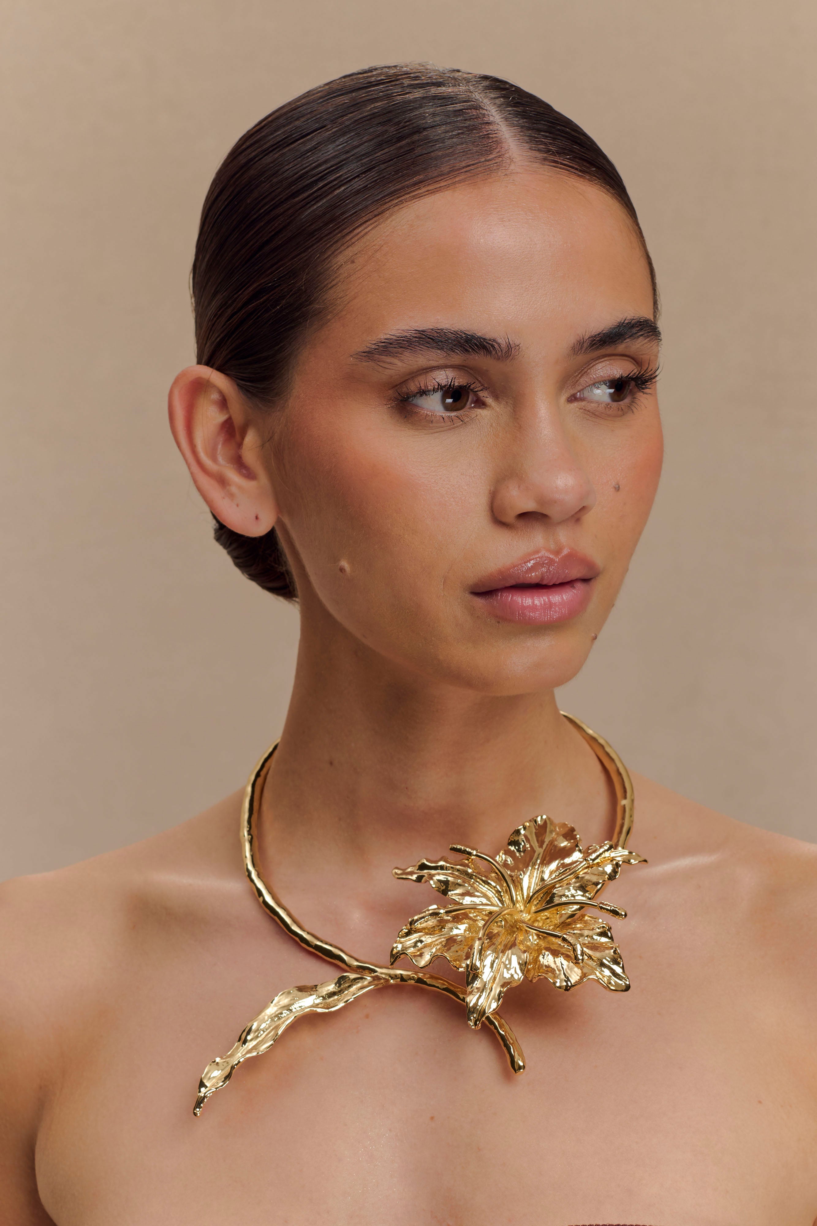 Allona Floral Choker - Gold - Image 3