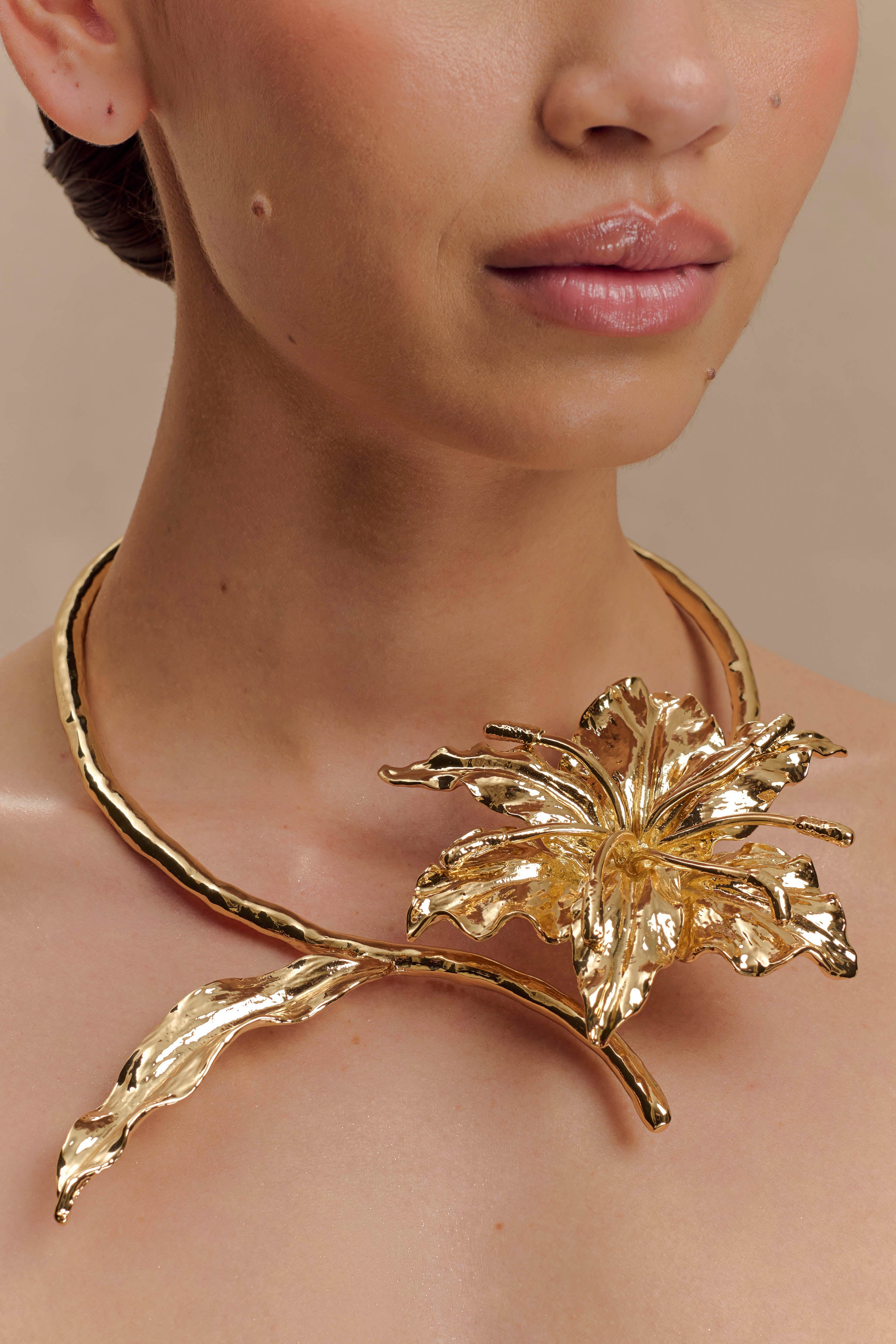 Allona Floral Choker - Gold - Image 4