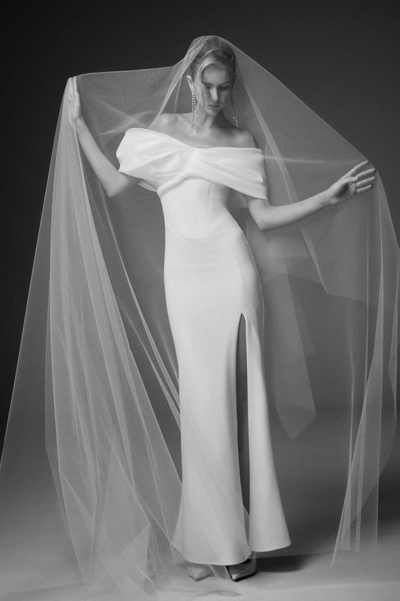 Aphrodite Off Shoulder Crepe Gown - Ivory - Image 8
