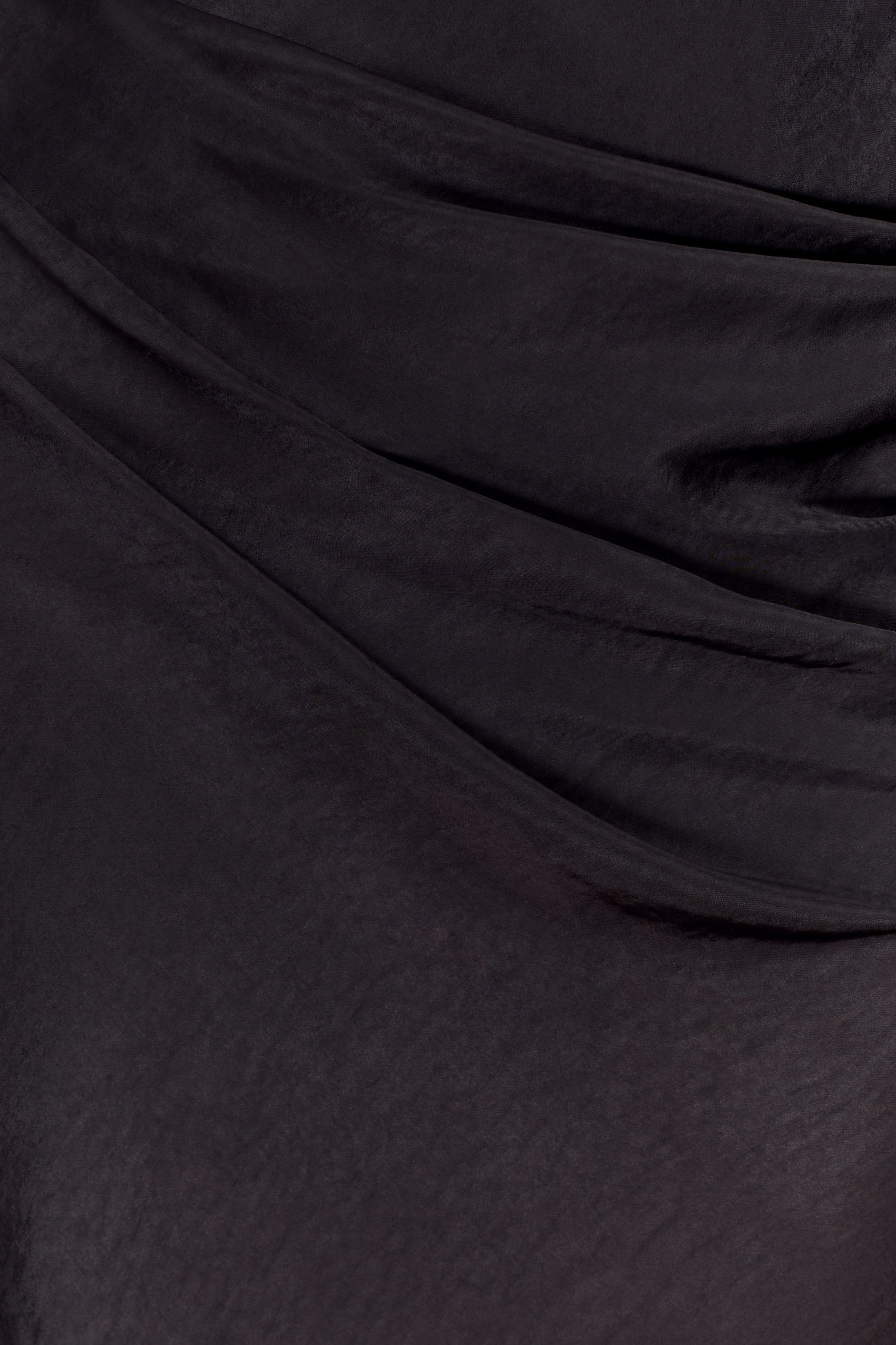 Iris Long Sleeve Satin Maxi Dress - Black - Image 4