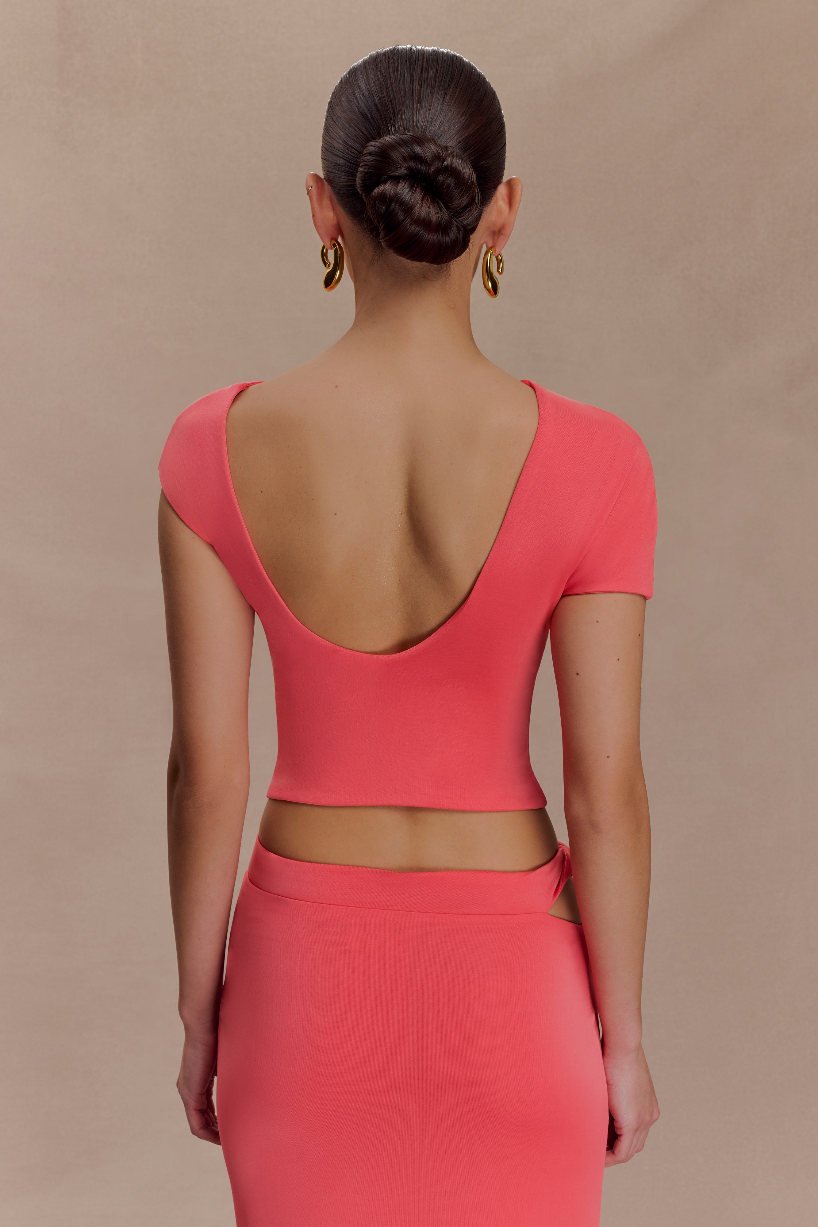 Alternative view of Haven Slinky Twist Top - Coral