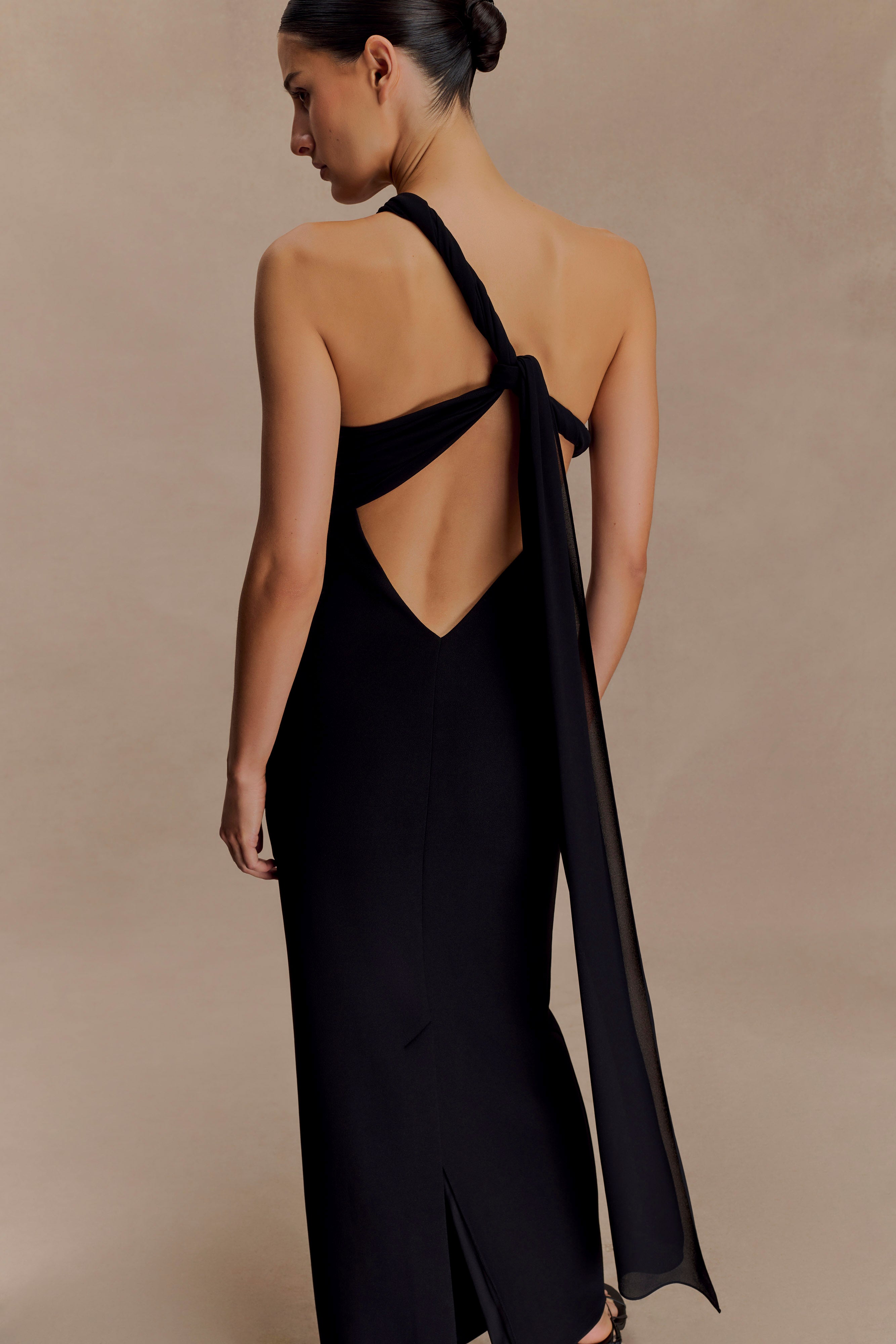 Philippa Knotted Crepe Maxi Dress - Black - Image 3