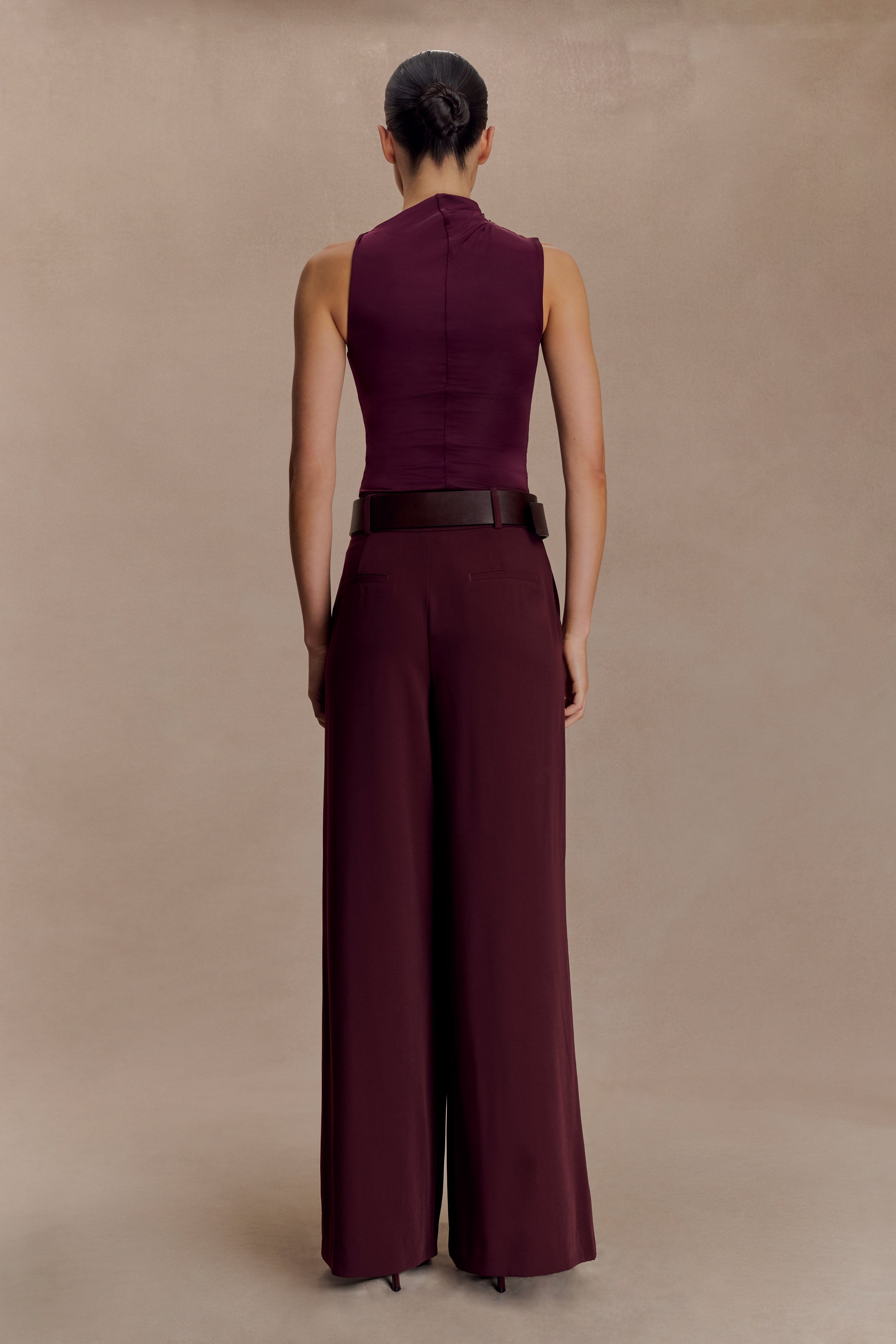 Alternative view of Hadleigh Sleeveless Slinky Top - Burgundy
