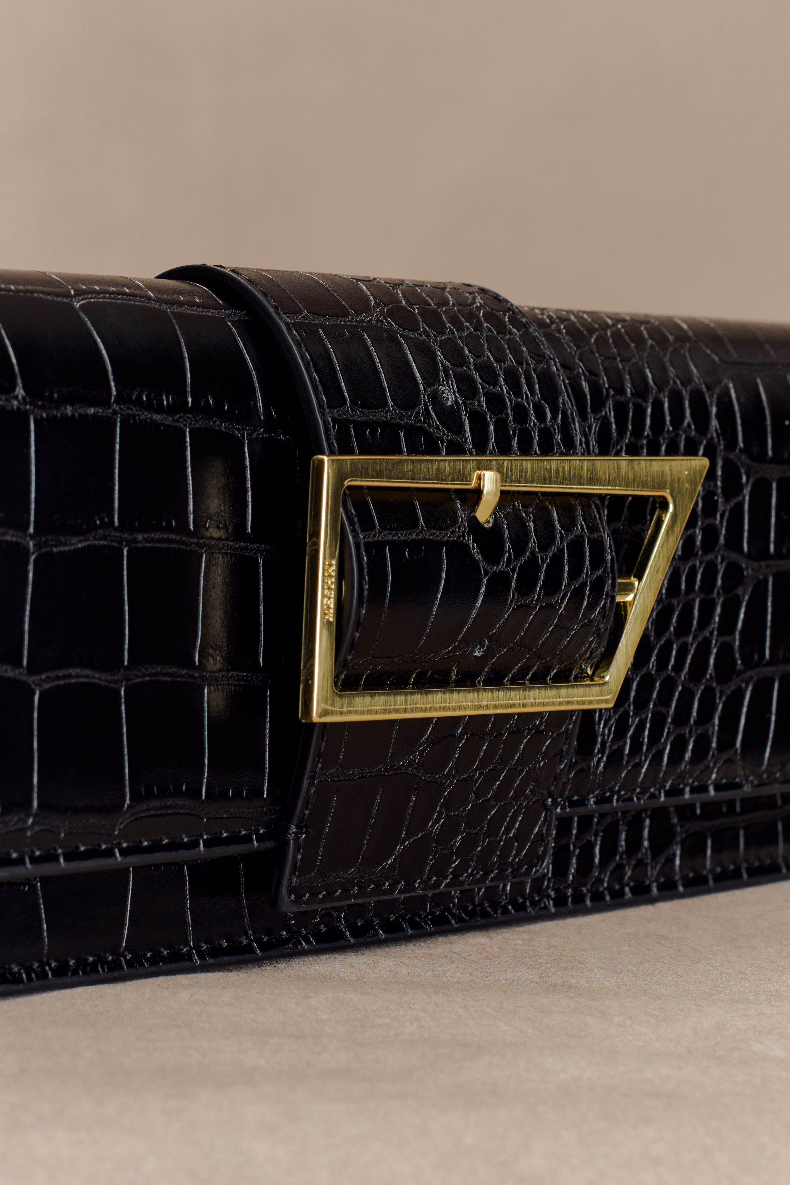 Jessica Faux Leather Crocodile Clutch - Black - Image 3