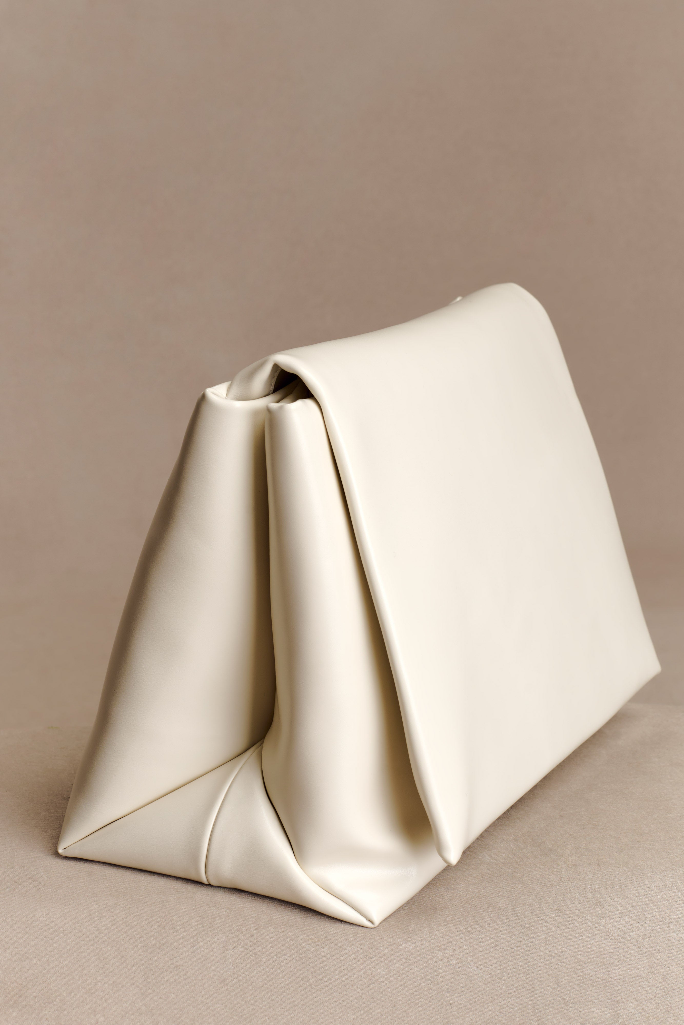 Kiera Faux Leather Oversized Clutch - Ivory - Image 3