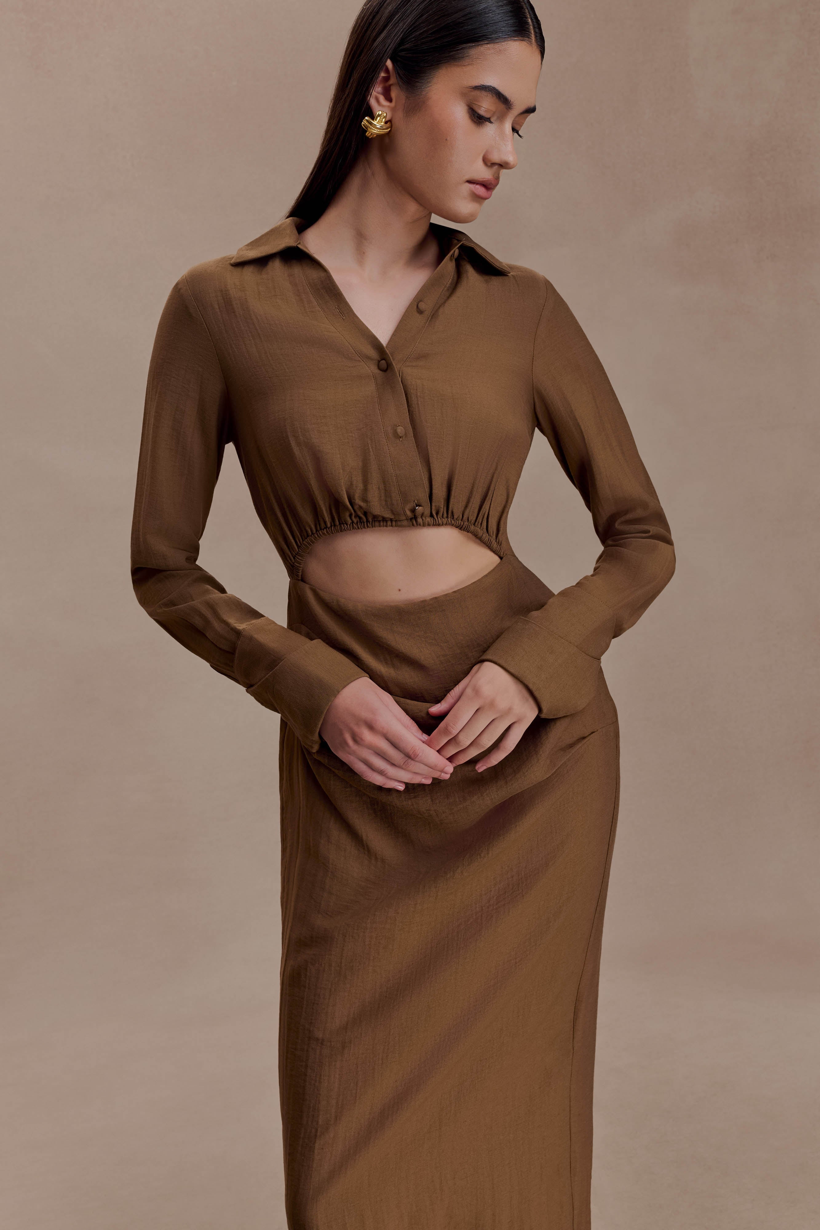 Cecilie Cut Out Shirt Midi Dress - Dark Chocolate - Image 3