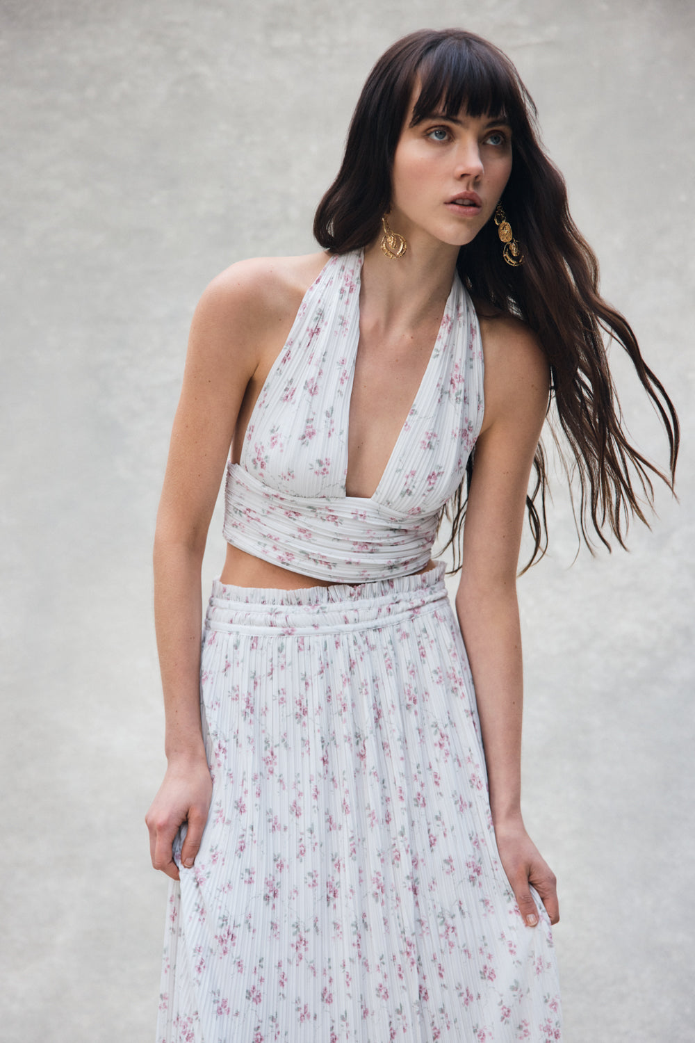 Amaris Sleeveless Plisse Halter Top - Floral Ditsy Print - Image 6