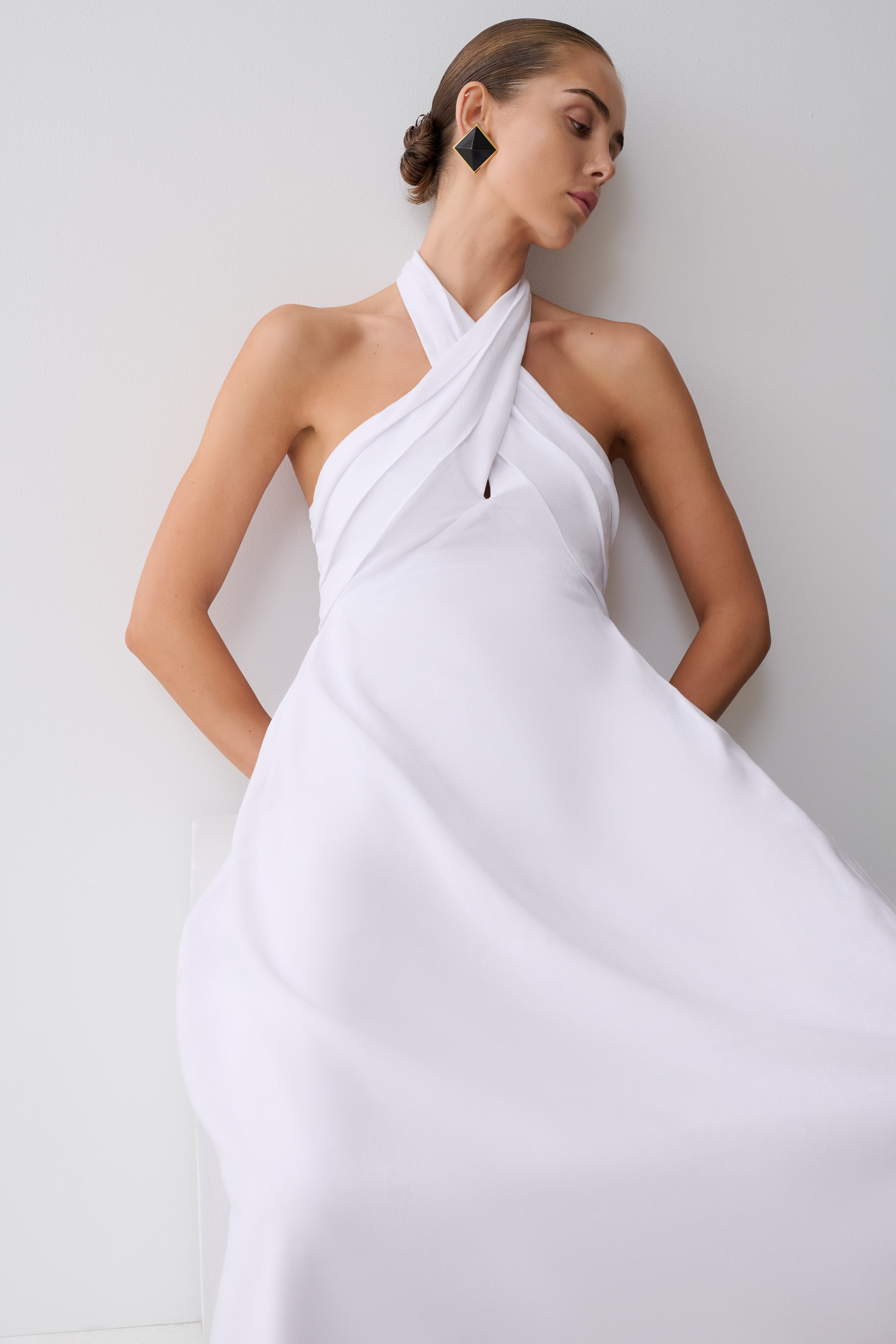 Rosie Linen Halter Midi Dress - White - Image 3