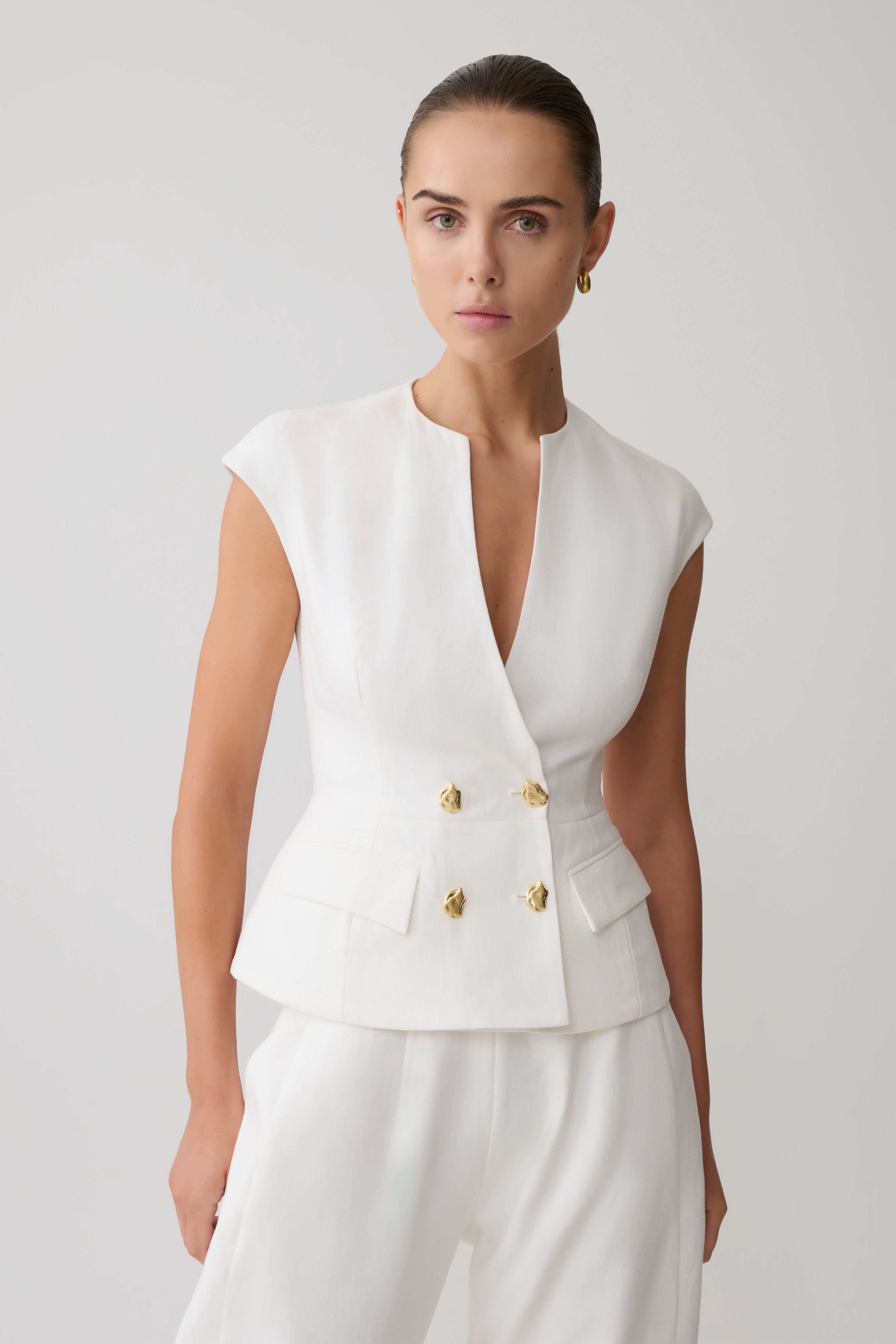 Alternative view of Oriana Linen Button Vest - White