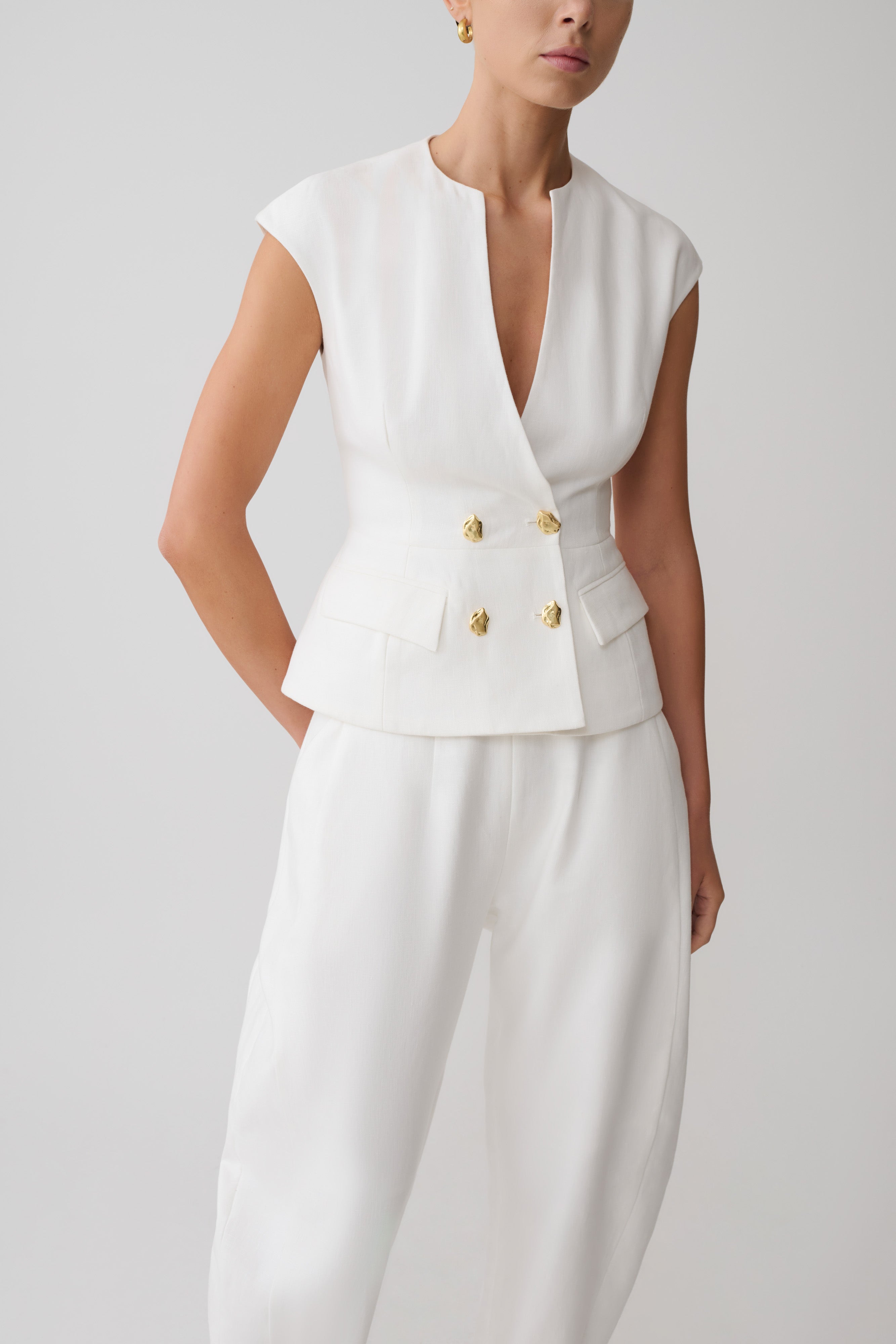 Oriana Linen Button Vest - White - Image 4
