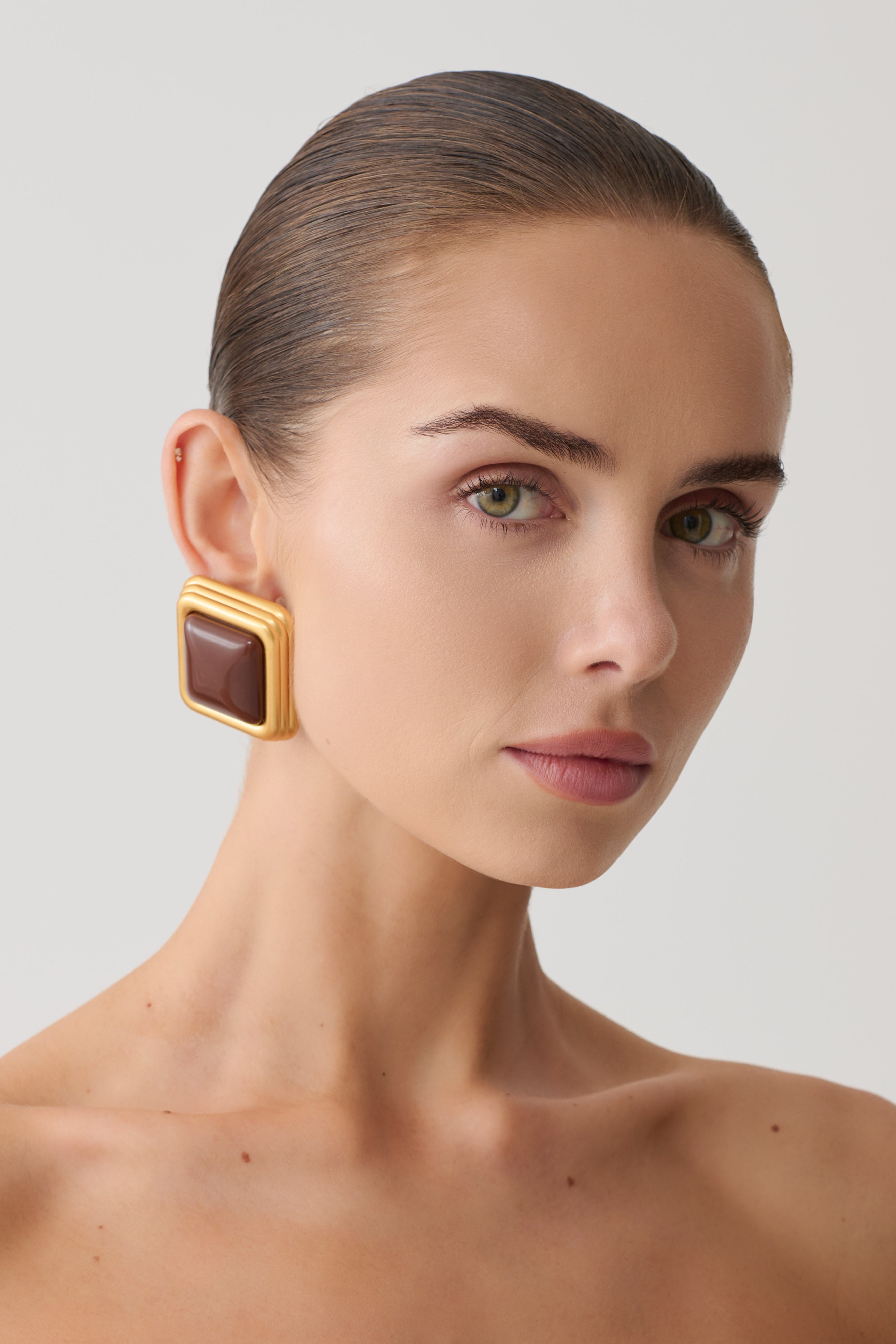Inaya Square Stud Earring - Gold - Image 4