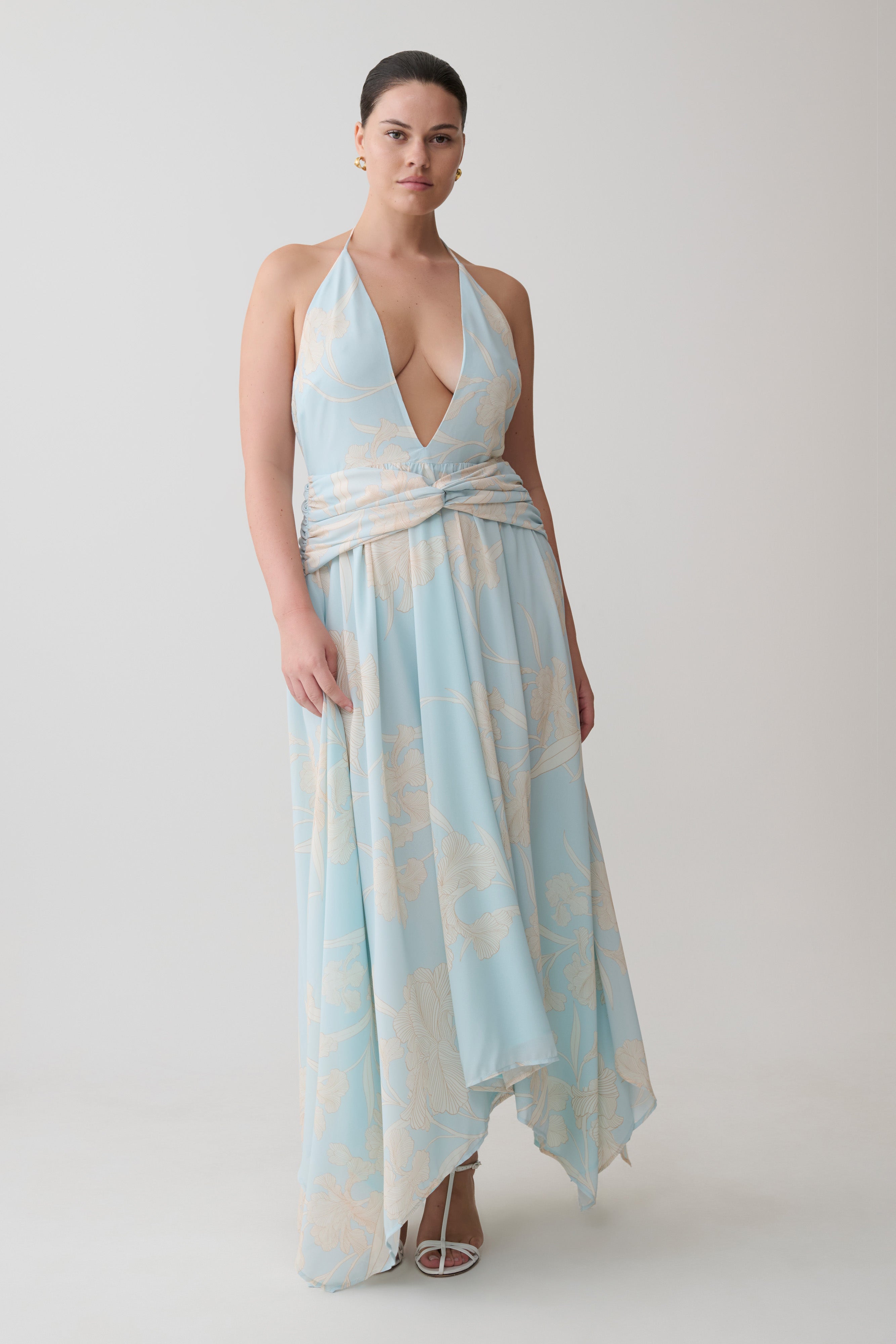 Cyra Plunge Chiffon Midi Dress - Blue Floral Print - Image 10