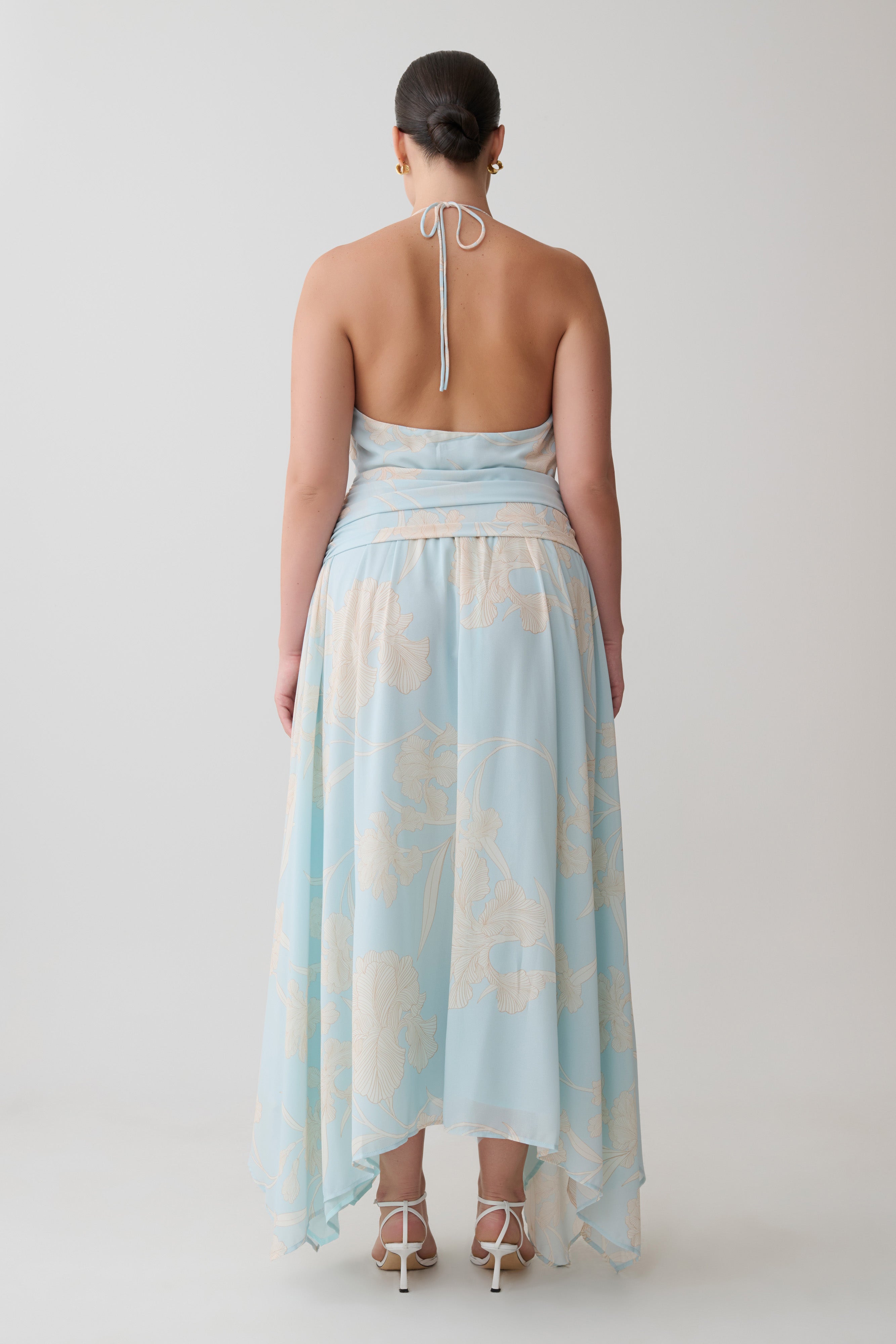 Cyra Plunge Chiffon Midi Dress - Blue Floral Print - Image 7