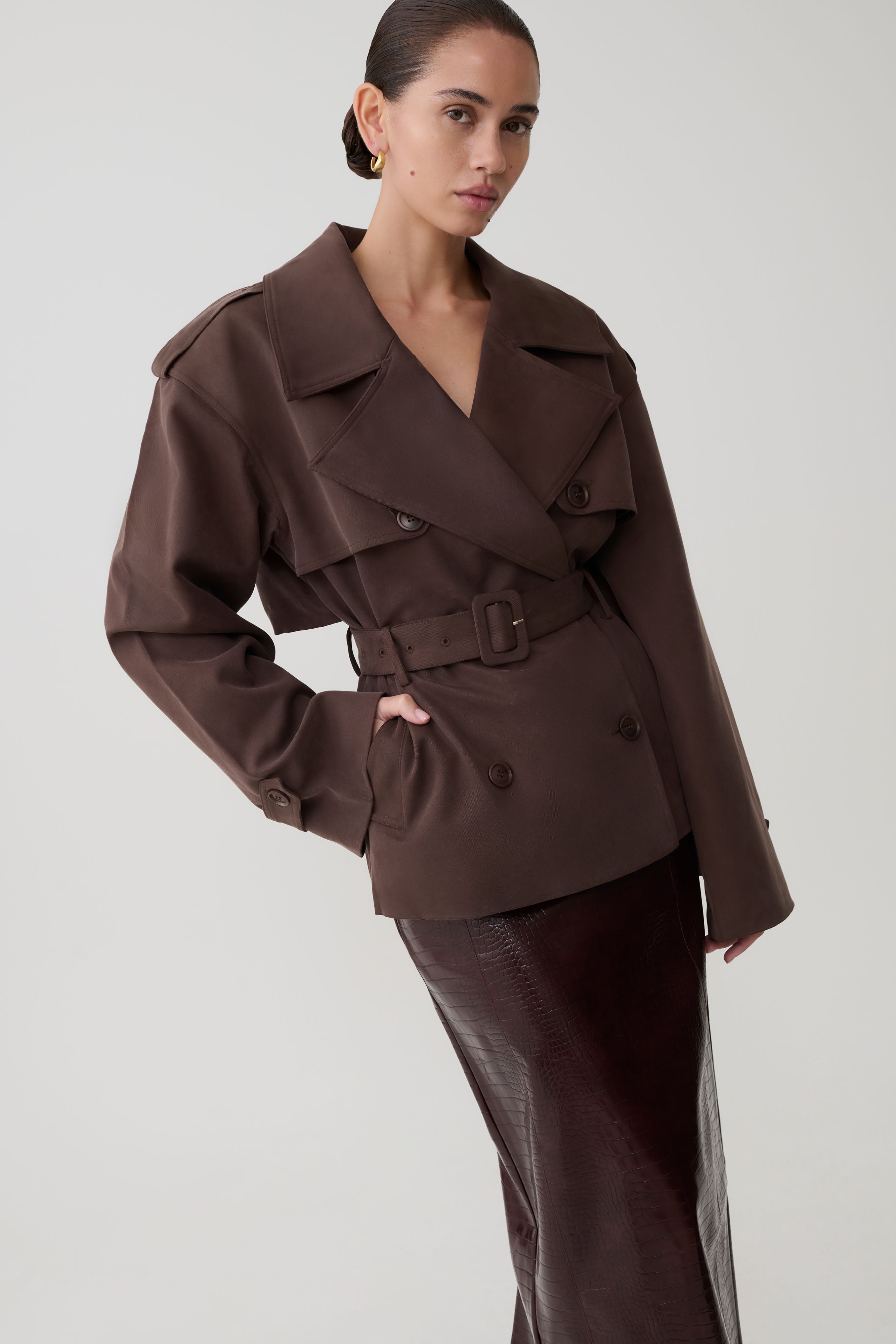 Alden Short Trench Jacket - Chocolate - Image 7