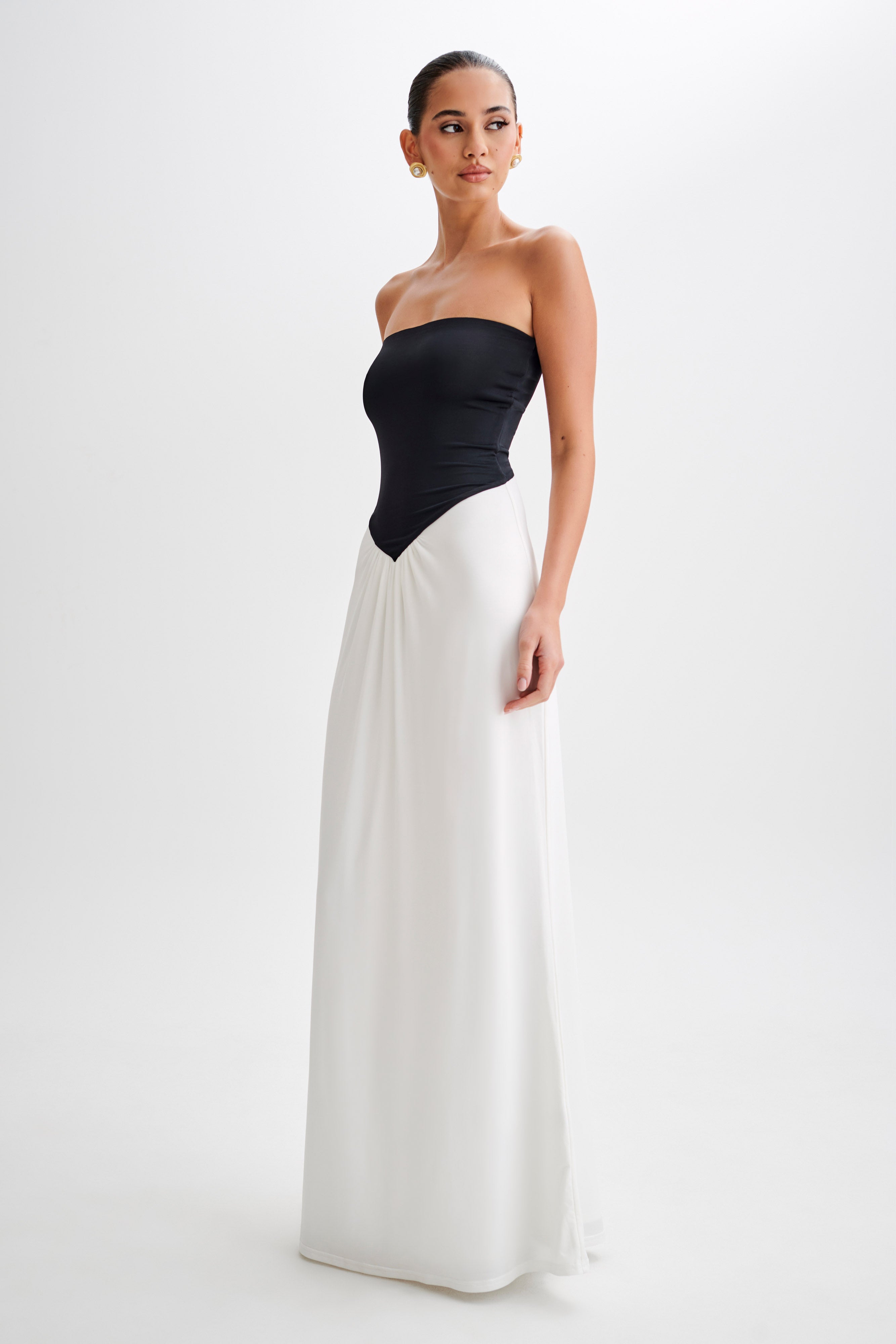 Ruby Strapless Slinky Maxi Dress - Black/White - Image 5