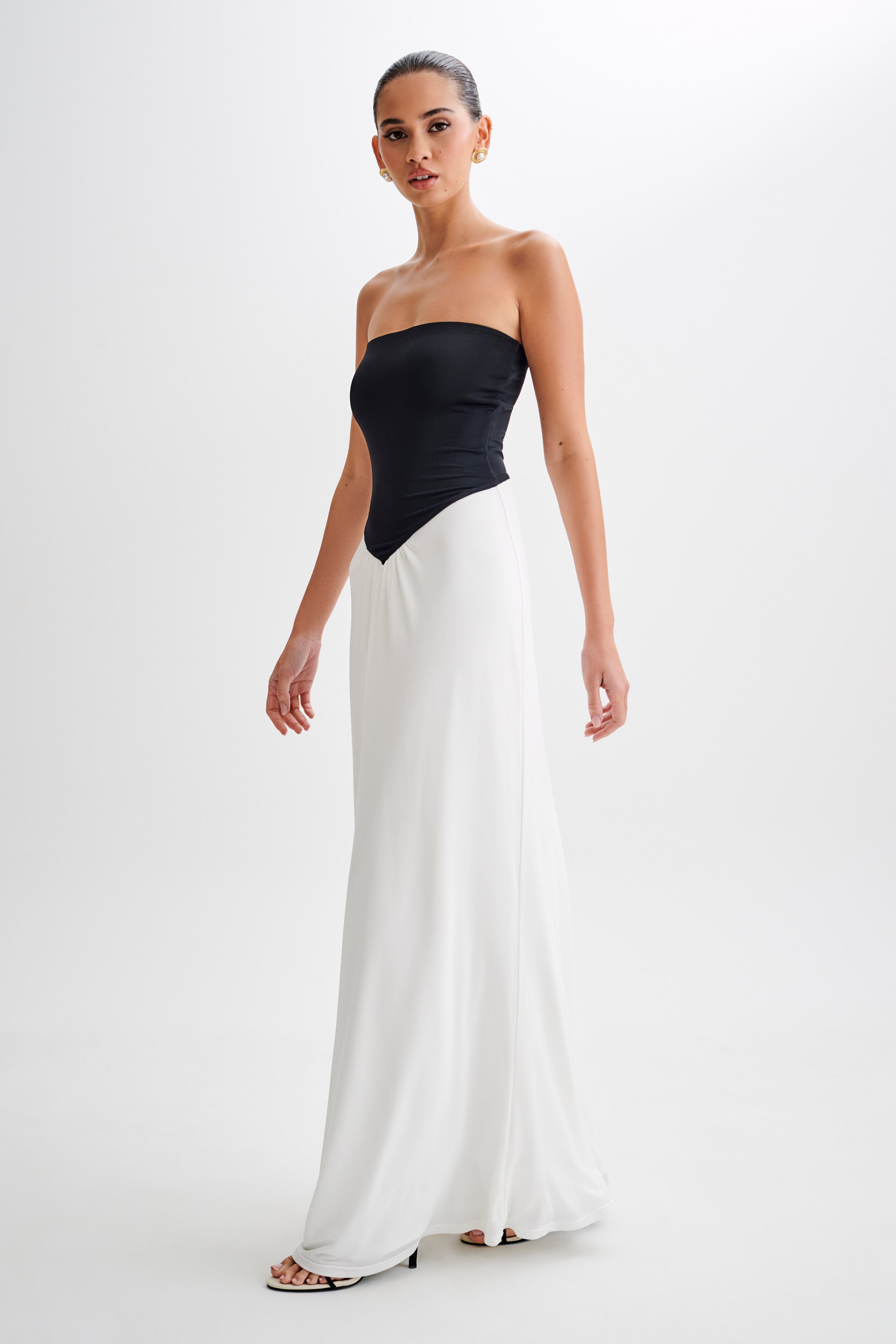 Ruby Strapless Slinky Maxi Dress - Black/White - Image 4