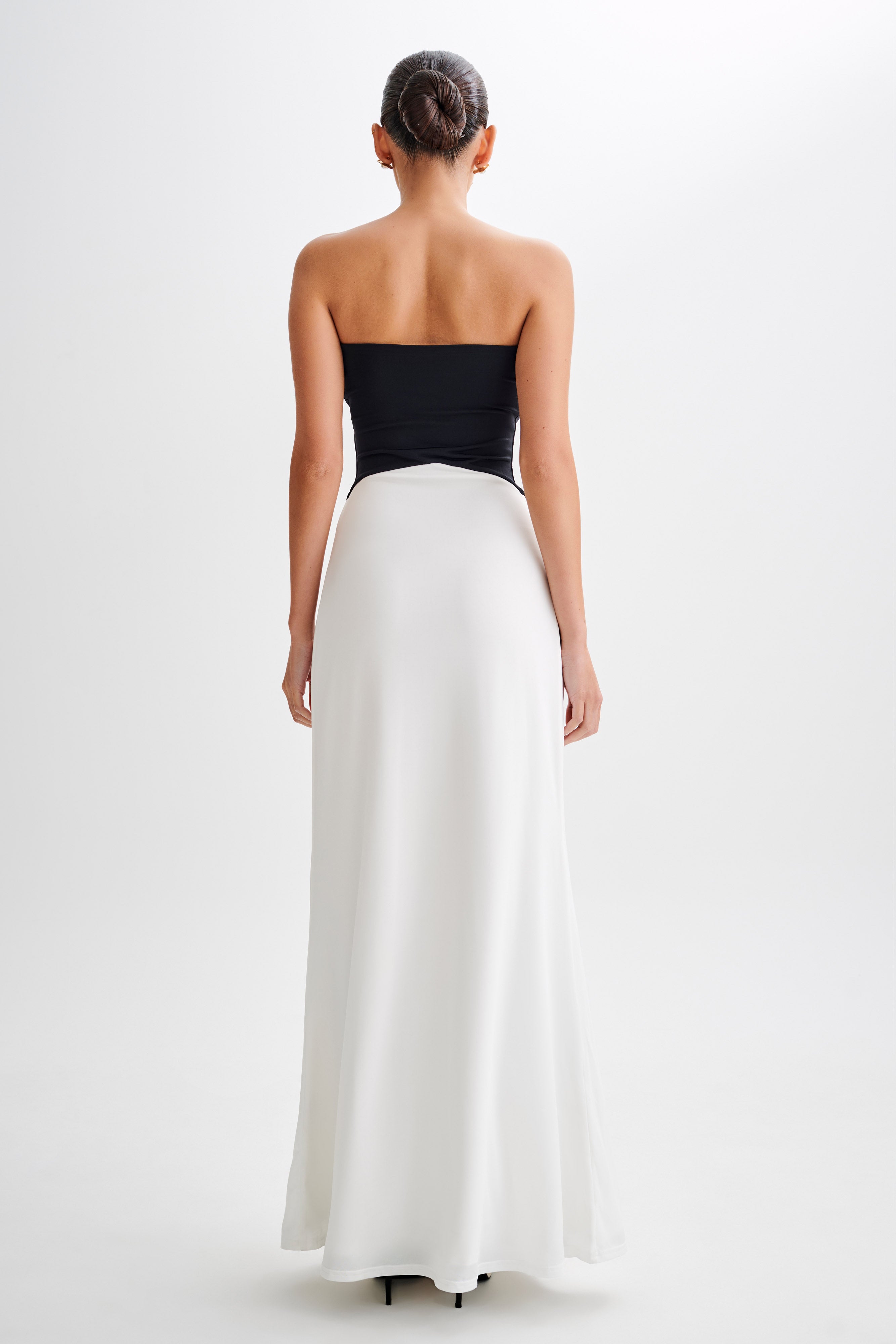 Ruby Strapless Slinky Maxi Dress - Black/White - Image 3