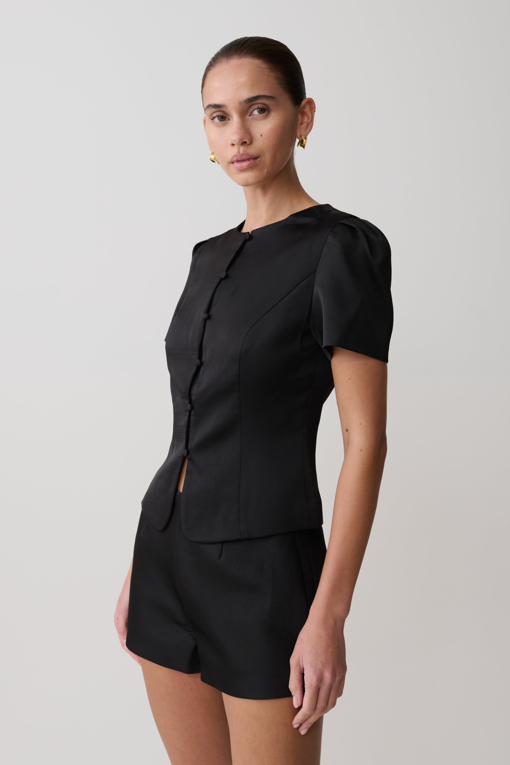 Anne Short Sleeve Satin Top - Black - Image 4