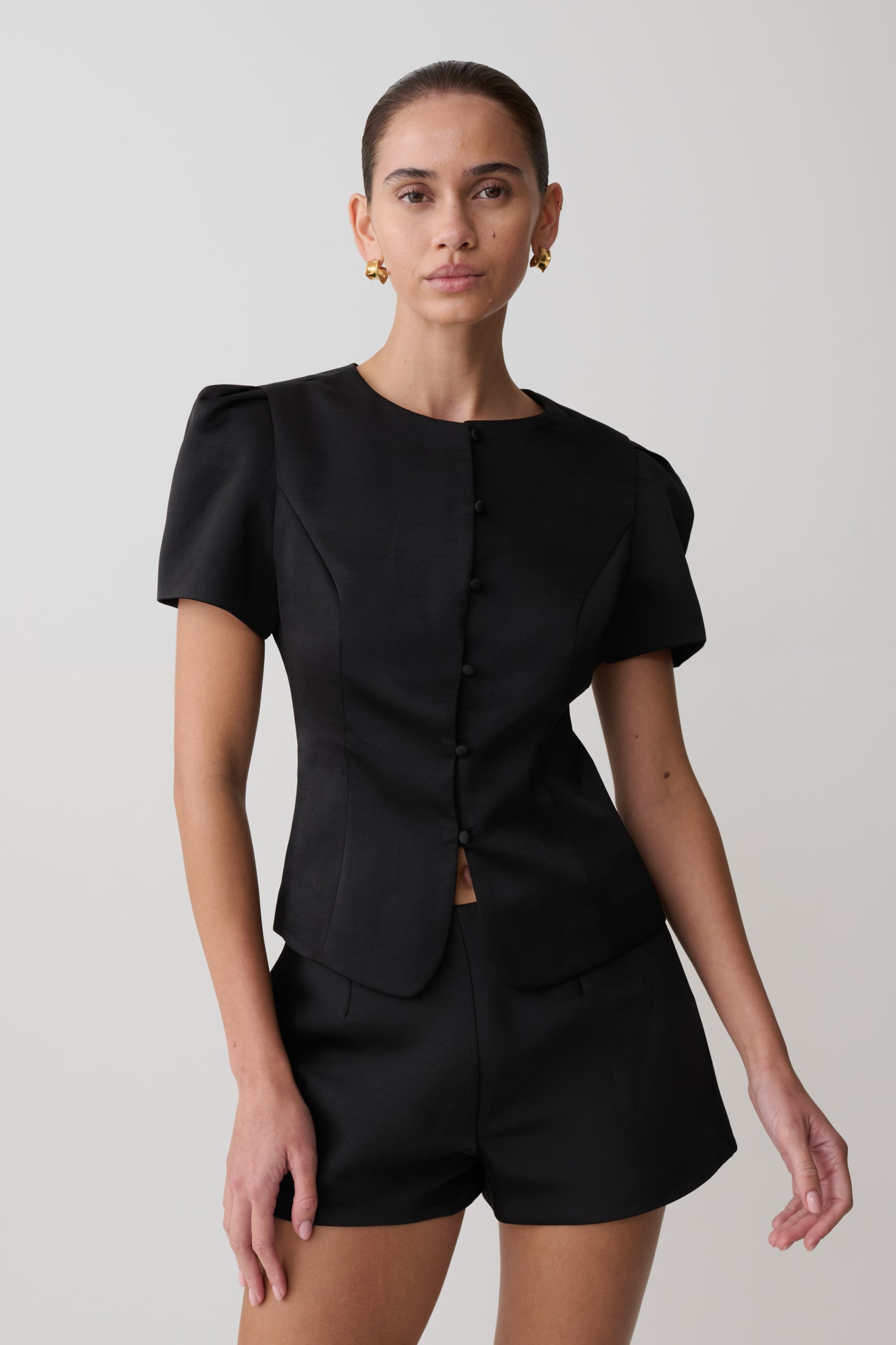 Anne Short Sleeve Satin Top - Black - Image 2