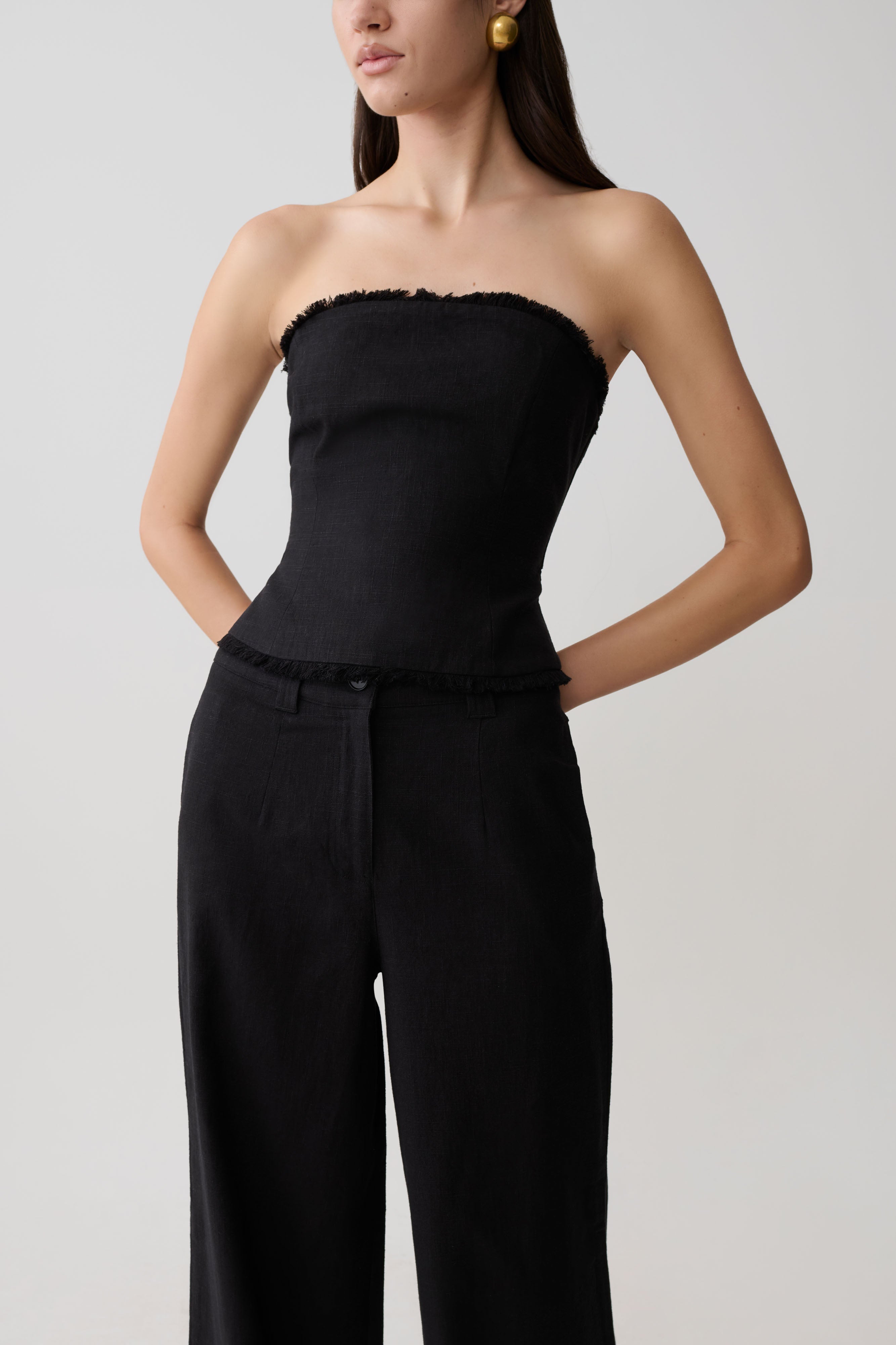 Annie Strapless Tie Back Linen Top - Black - Image 3