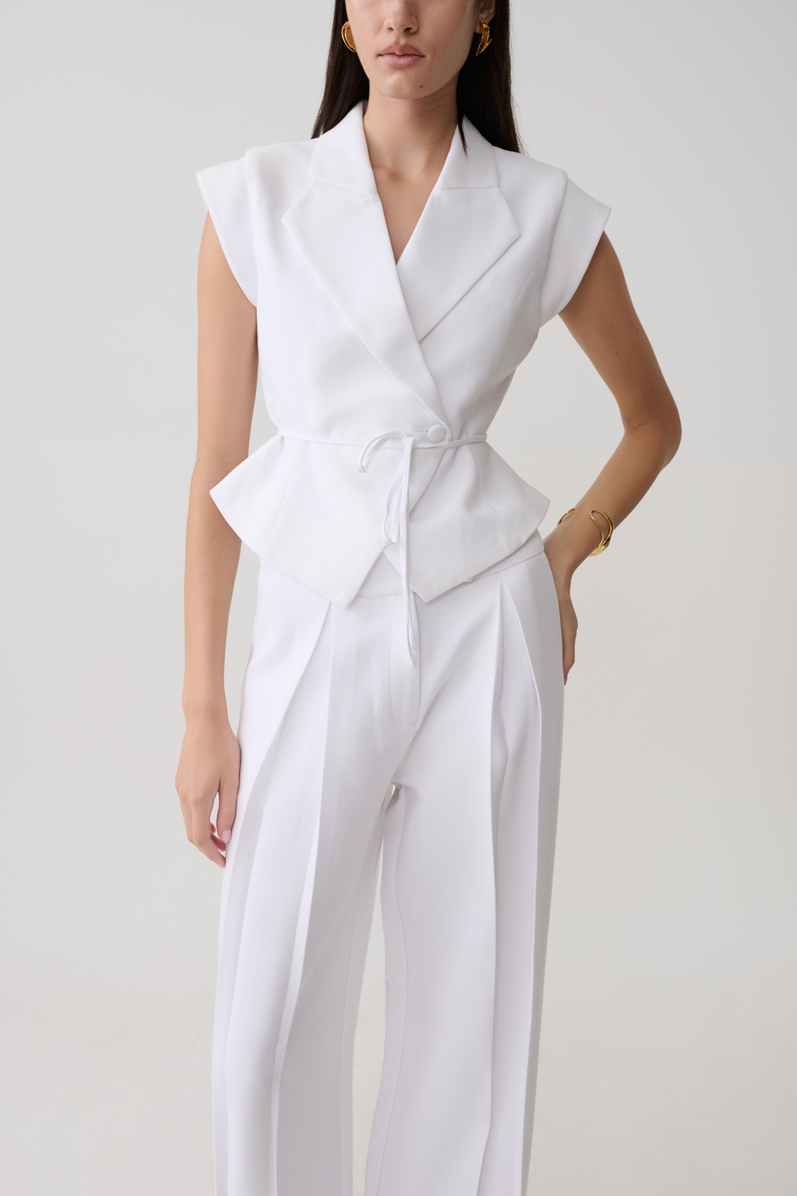 Andina Shortsleeve Linen Top - White - Image 9