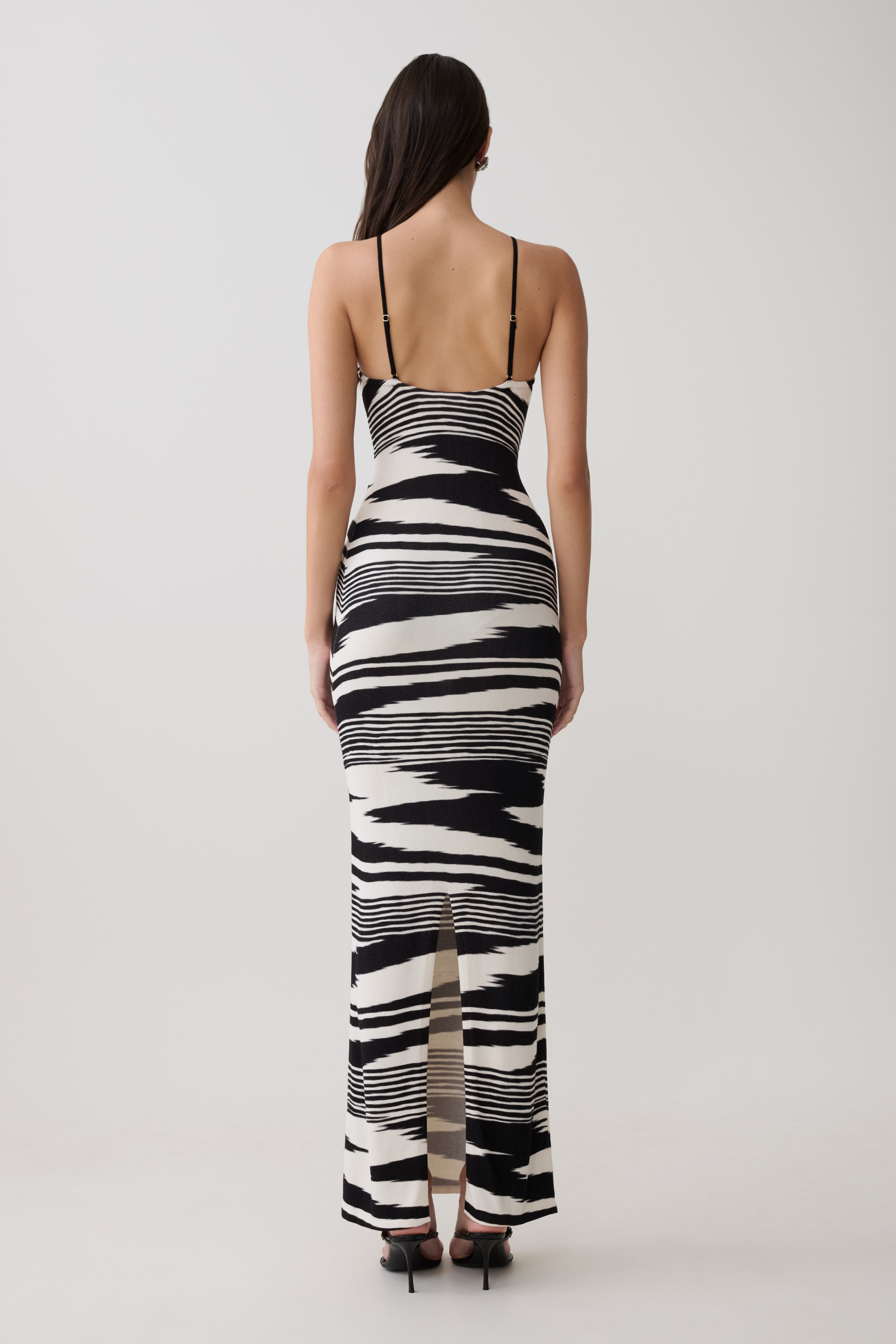 Alternative view of Ashtin Cross Front Knit Maxi Dress - Linear Shift Print