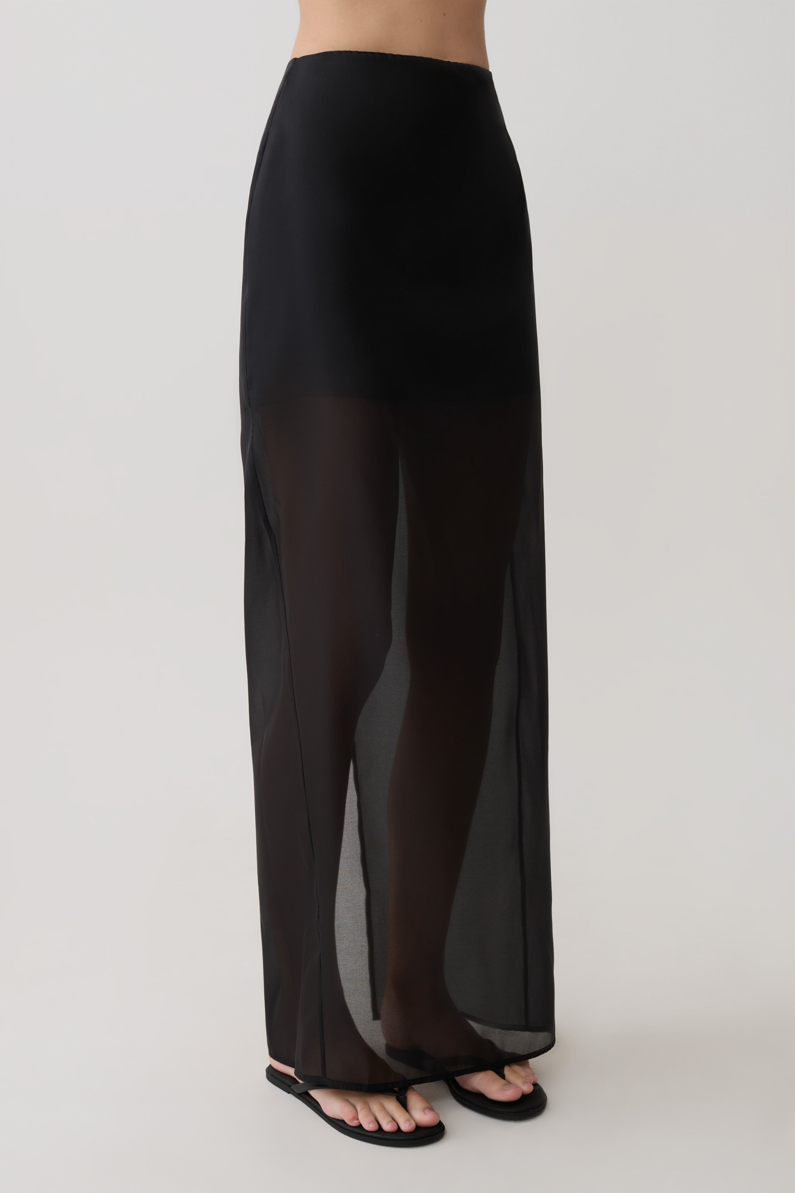 Ximena Organza Maxi Skirt - Black - Image 4